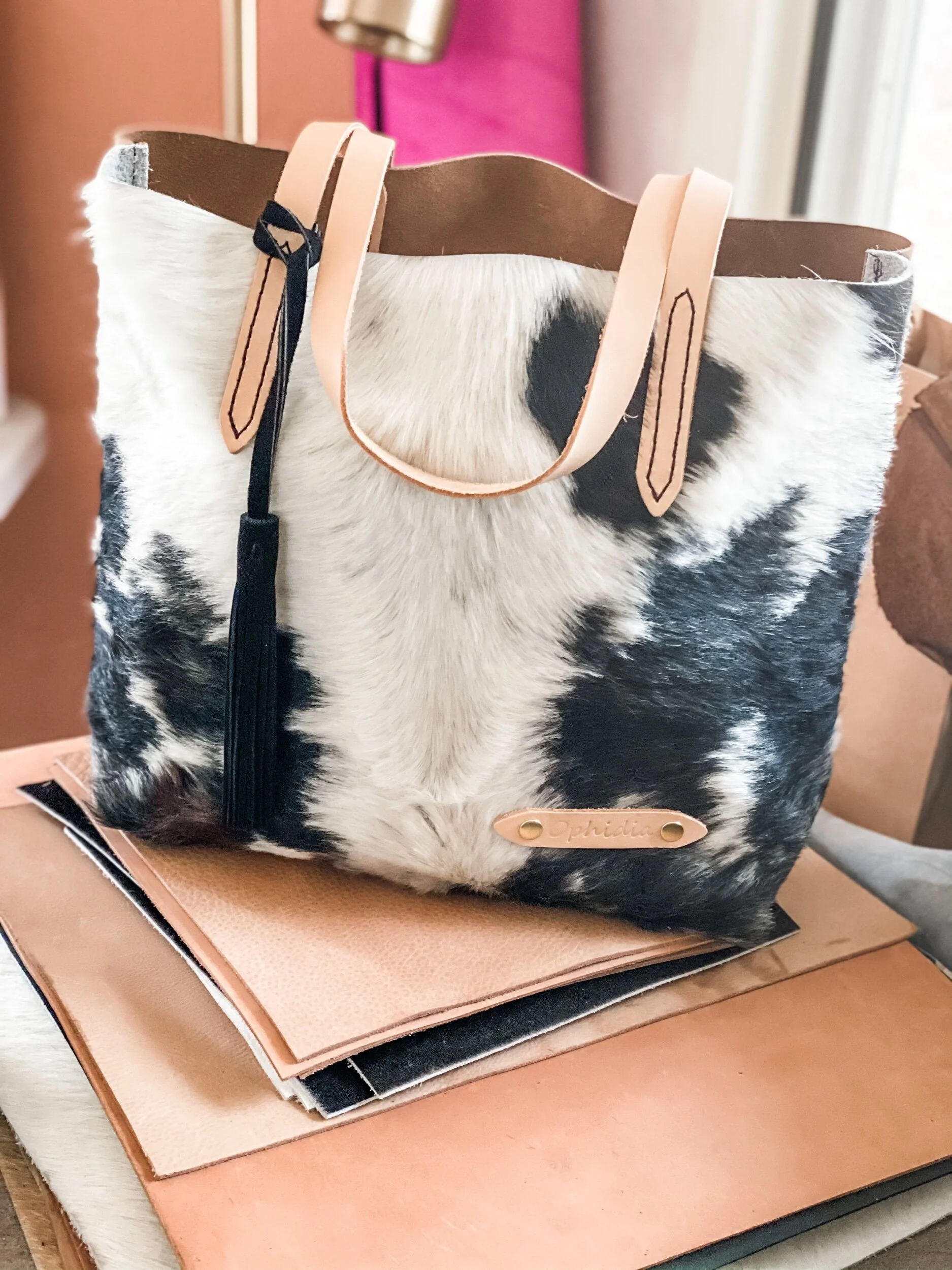 97429C4F-54B4-4FCD-8665-444015BCD23B