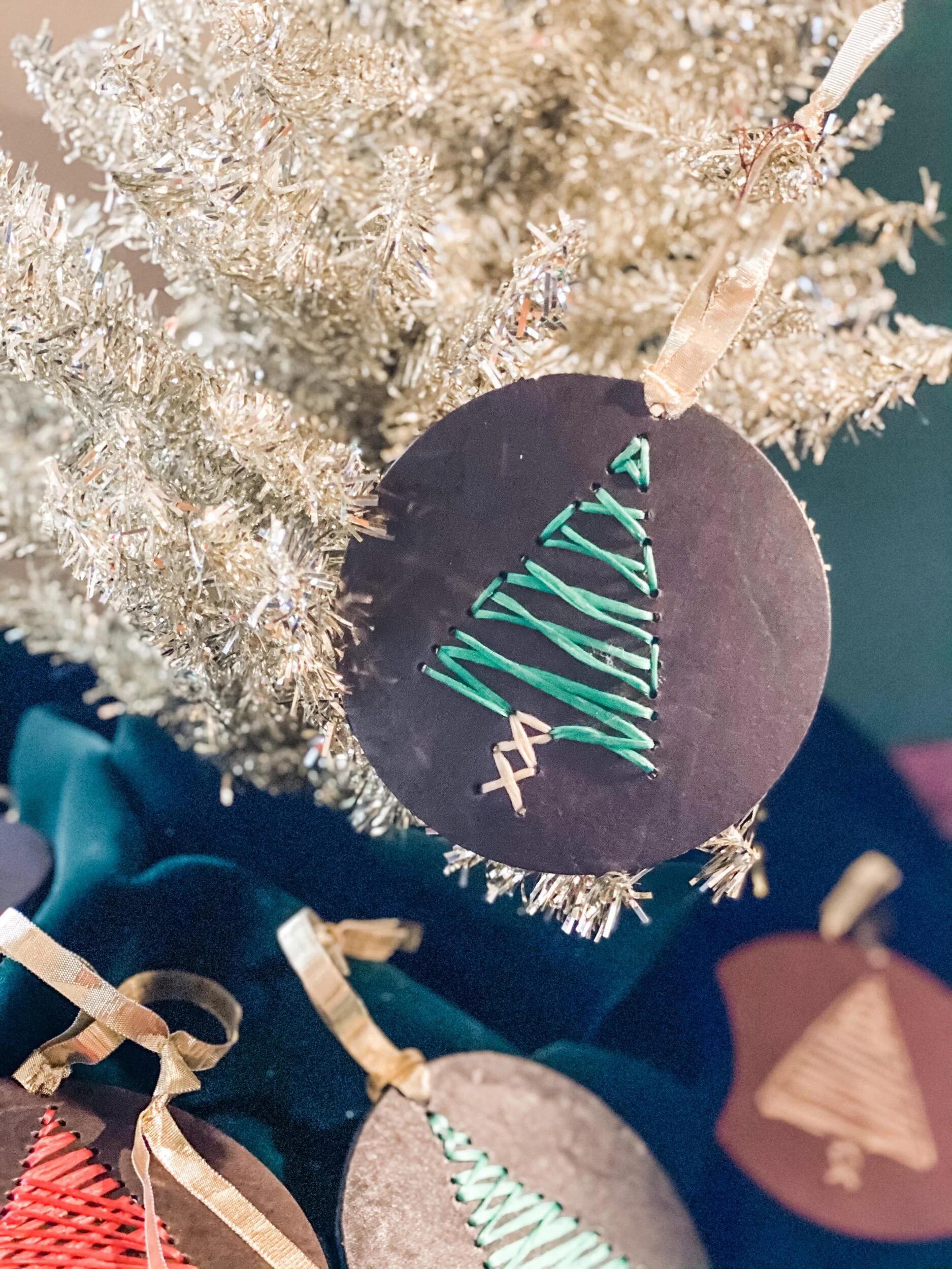 C0B76389-B563-4FDE-BA3A-55EC613D90B8