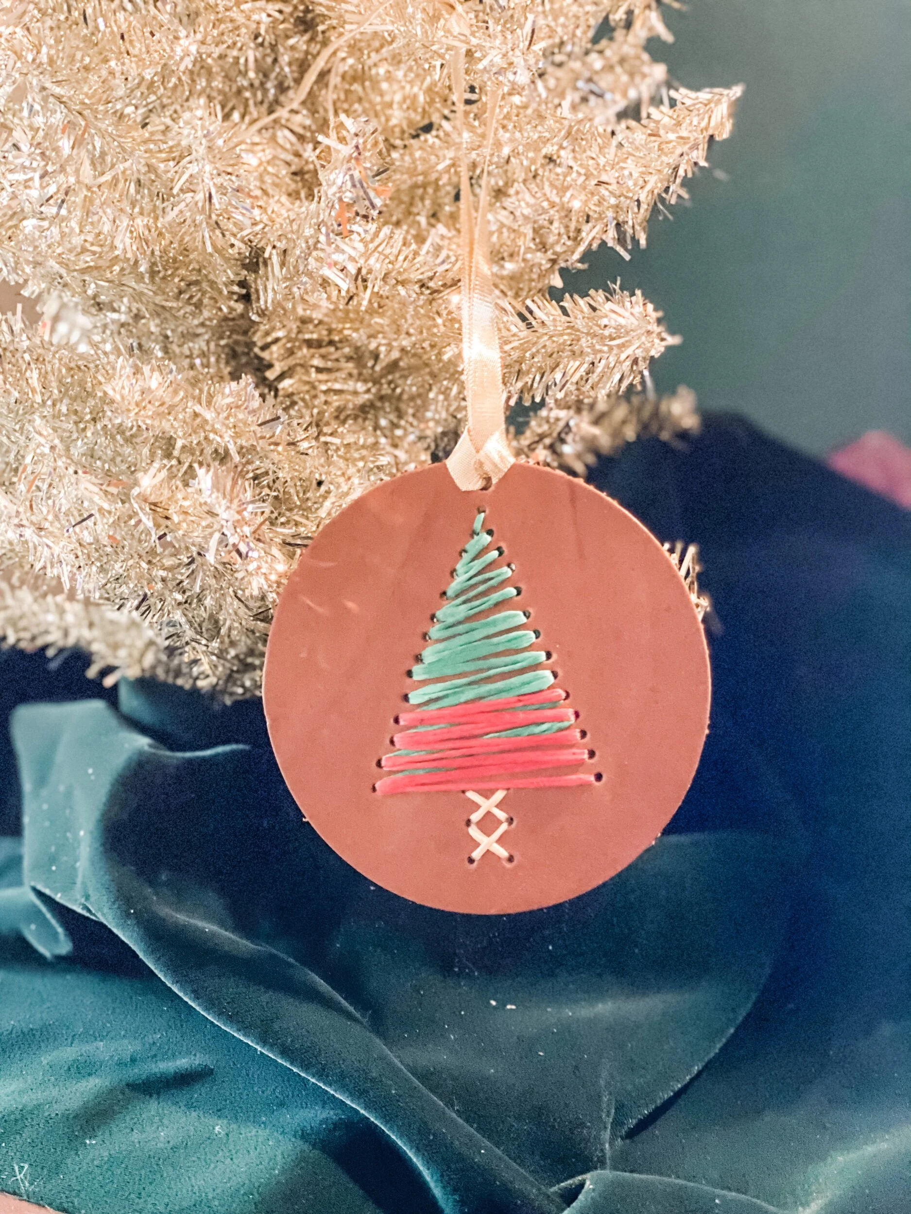 33C9B47D-434A-4741-B1B5-2262AEF55E20