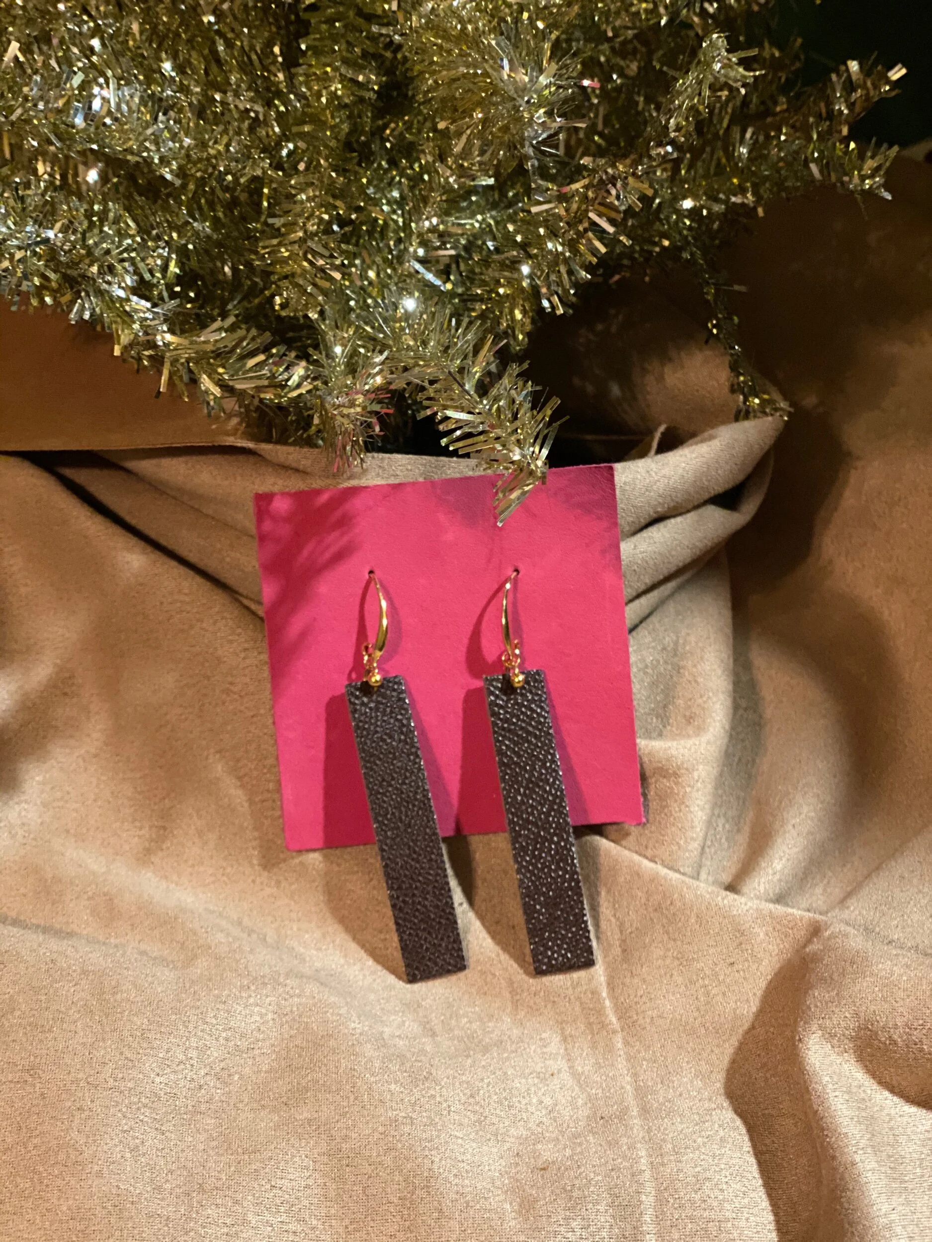 3B41B788-38A8-4322-8A52-FF3B3DEA298B