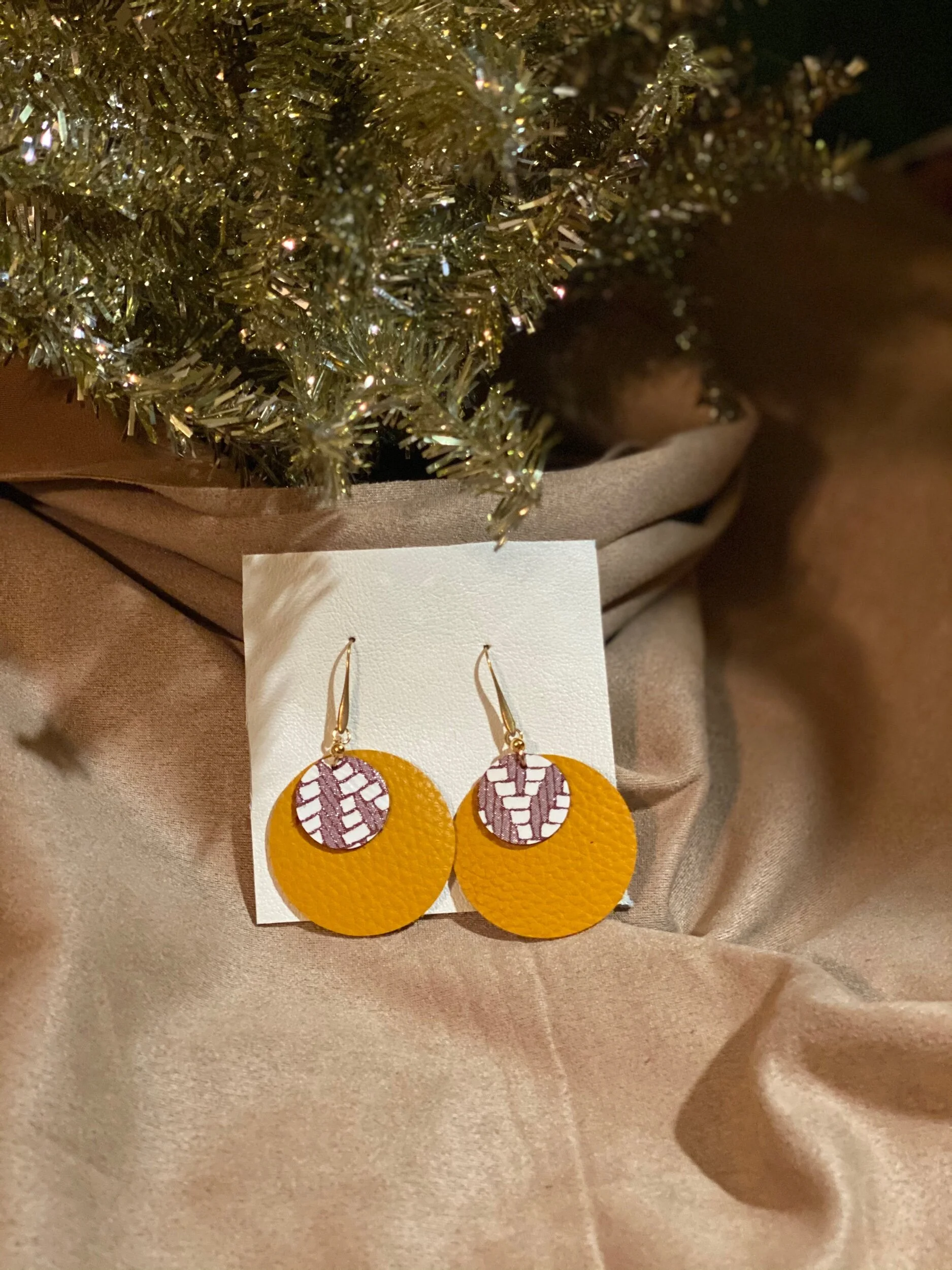 19967256-8046-4368-A32B-1CE5AC2C6E83