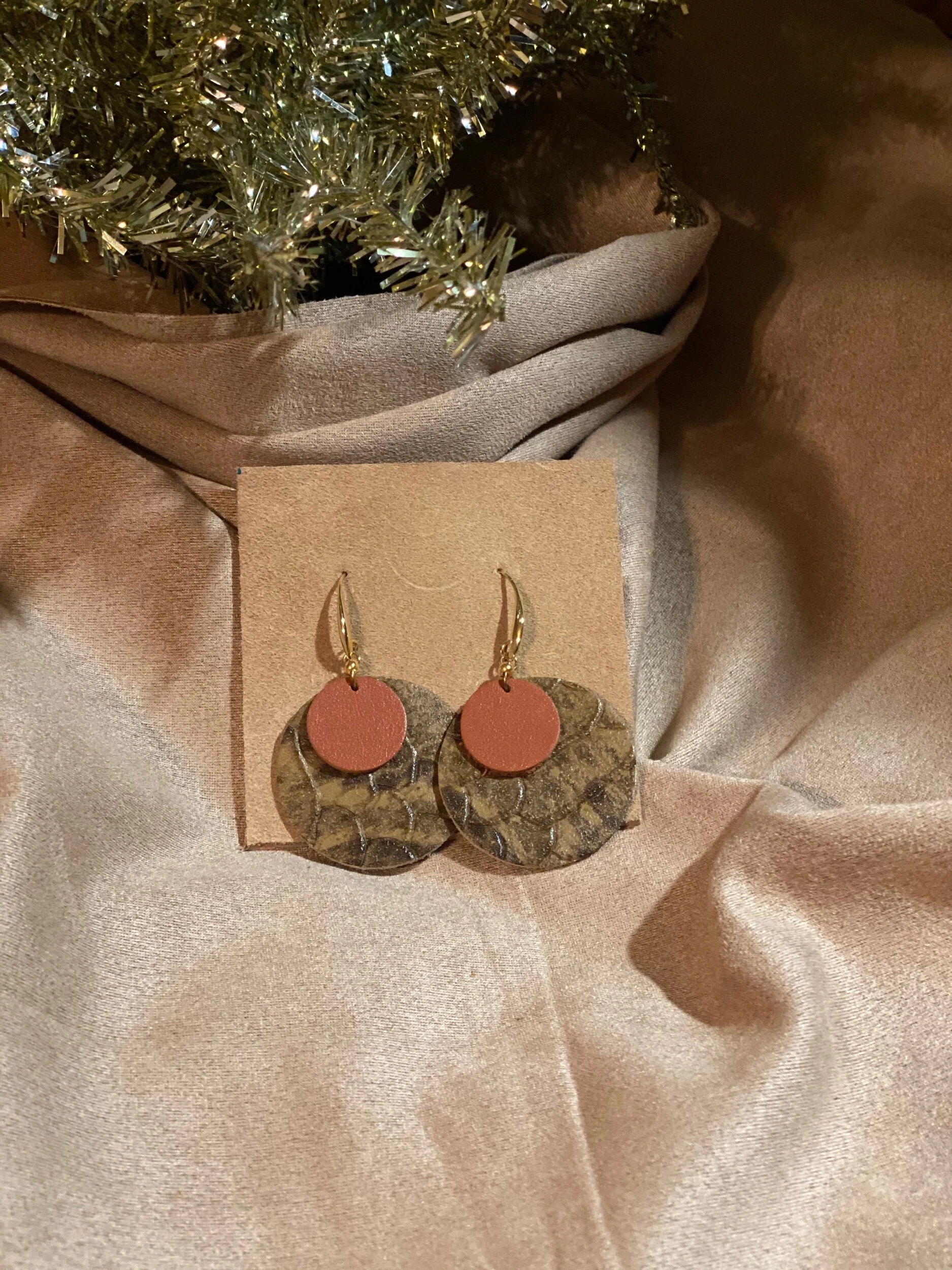 88895AE4-5886-4A0F-9036-1ED71D563AAA