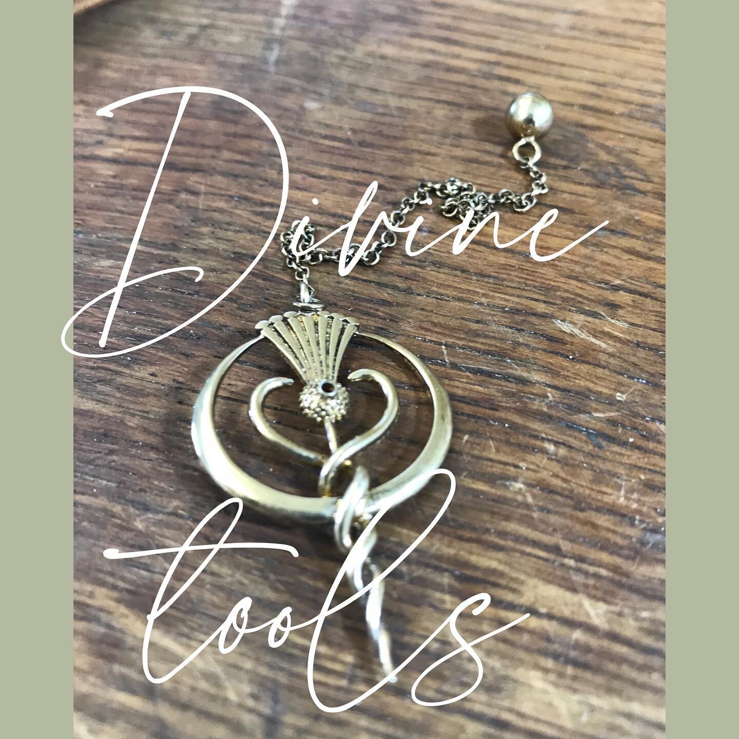 Angel of Healing Pendulum

Divine 

Dowse 

Available now in my shop 
Gold and Silver as pendulum or necklace, a rich in symbology delicate design connected to the angelic and elemental realms.

#divine #pendulum #dowse #nature #angel #gold #silver