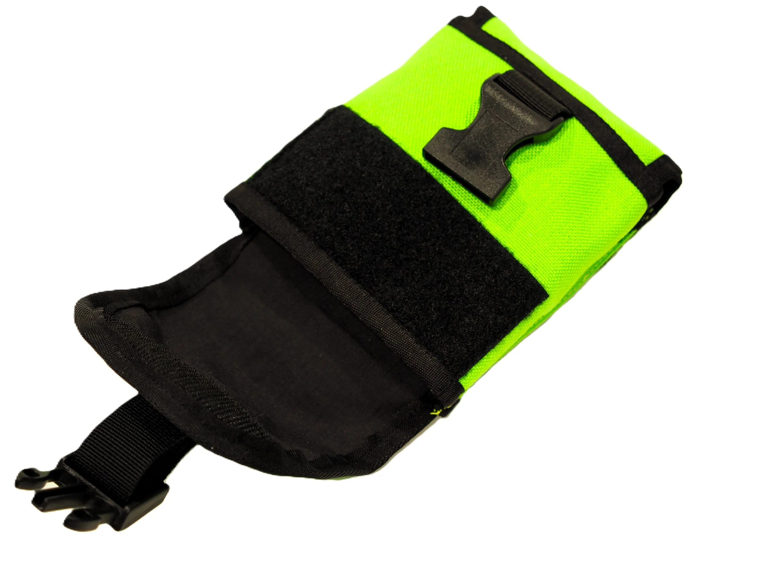 3471 Phone Pouch Lime (12).JPG