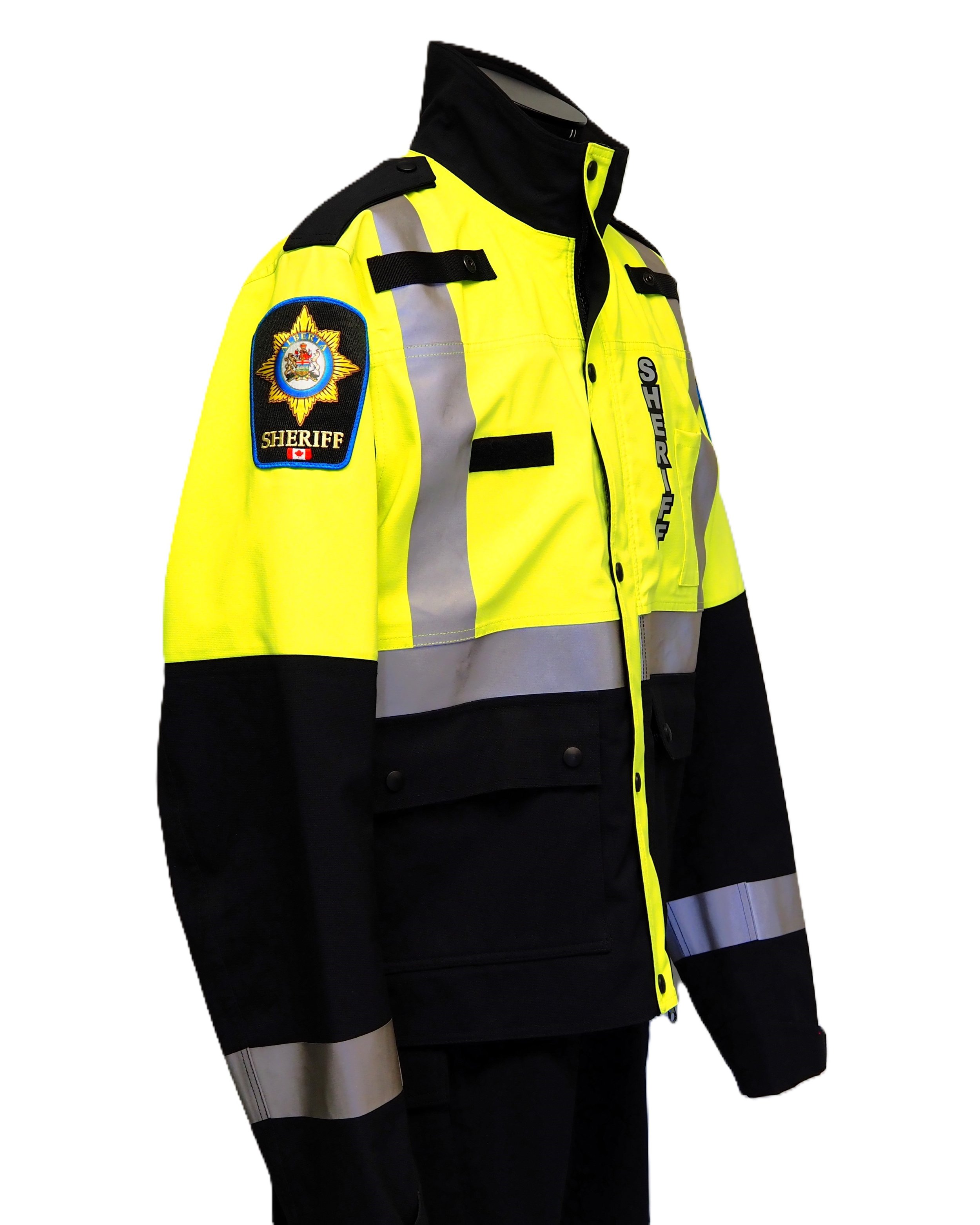Custom Workwear & Safety Apparel Manufacturer in Canada | CSE Works