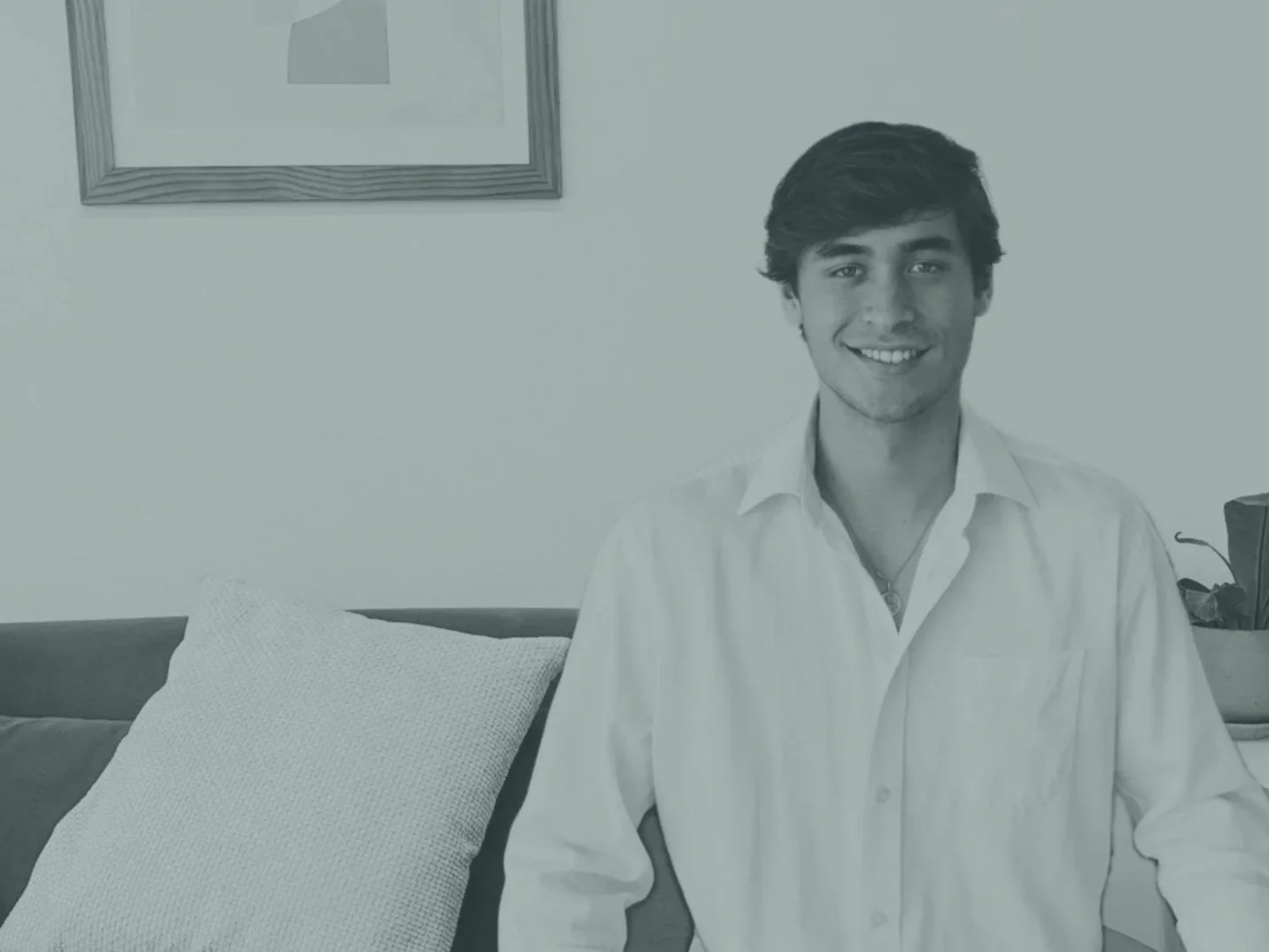 WhatsApp Image 2025-08-20 at 15.40.38.jpg