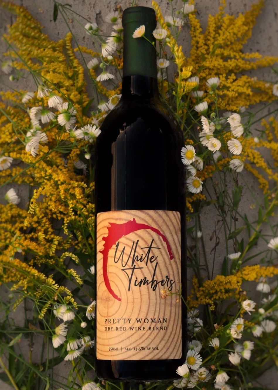 pretty woman w flowers.jpeg