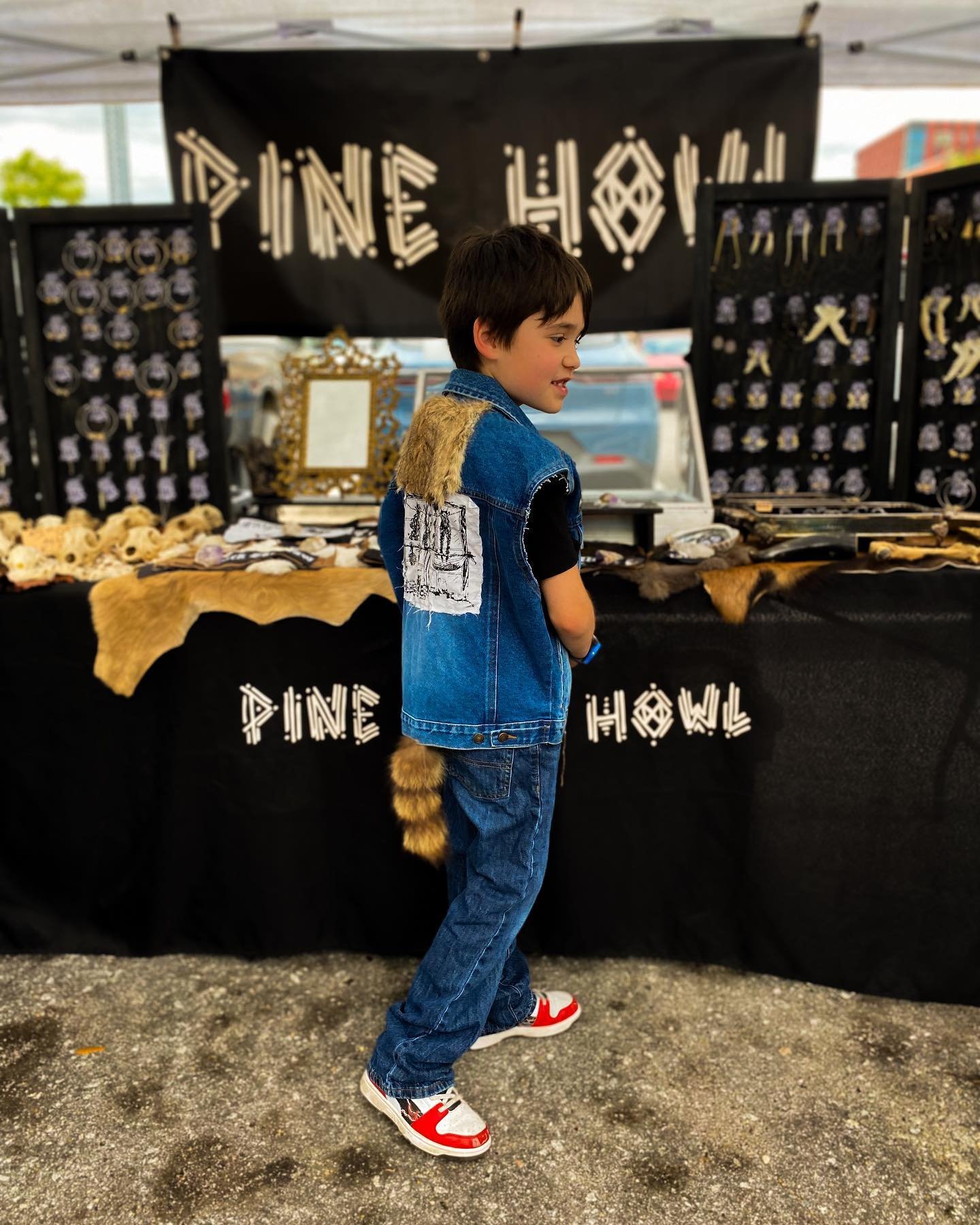 Thank you to all the sweet folks who came out to @yallmartsc today! This lil dude rocking a vest my partner made was too cute. I&rsquo;ll be back in Columbia for the @se_punk_flea_market in May! Follow @papa_wolfs to for more vests. 🖤
.
.
.
.
.
.
.
