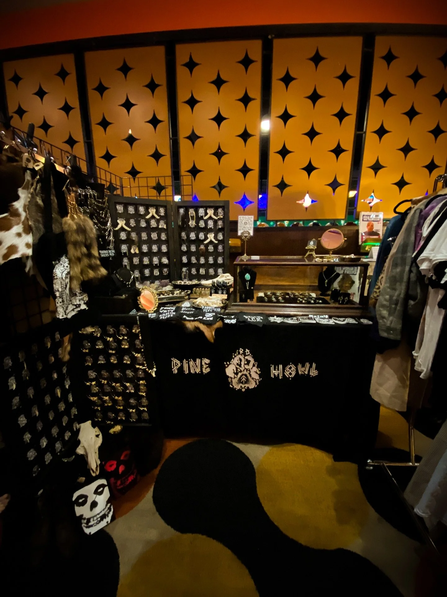 @punkrockfleamarket_nashville ALL WEEKEND!!! 🖤
.
.
.
.
.
.
.
.
#nprfm #npfm #punkflea #punx #punkrock #nashvillepunkrockfleamarket