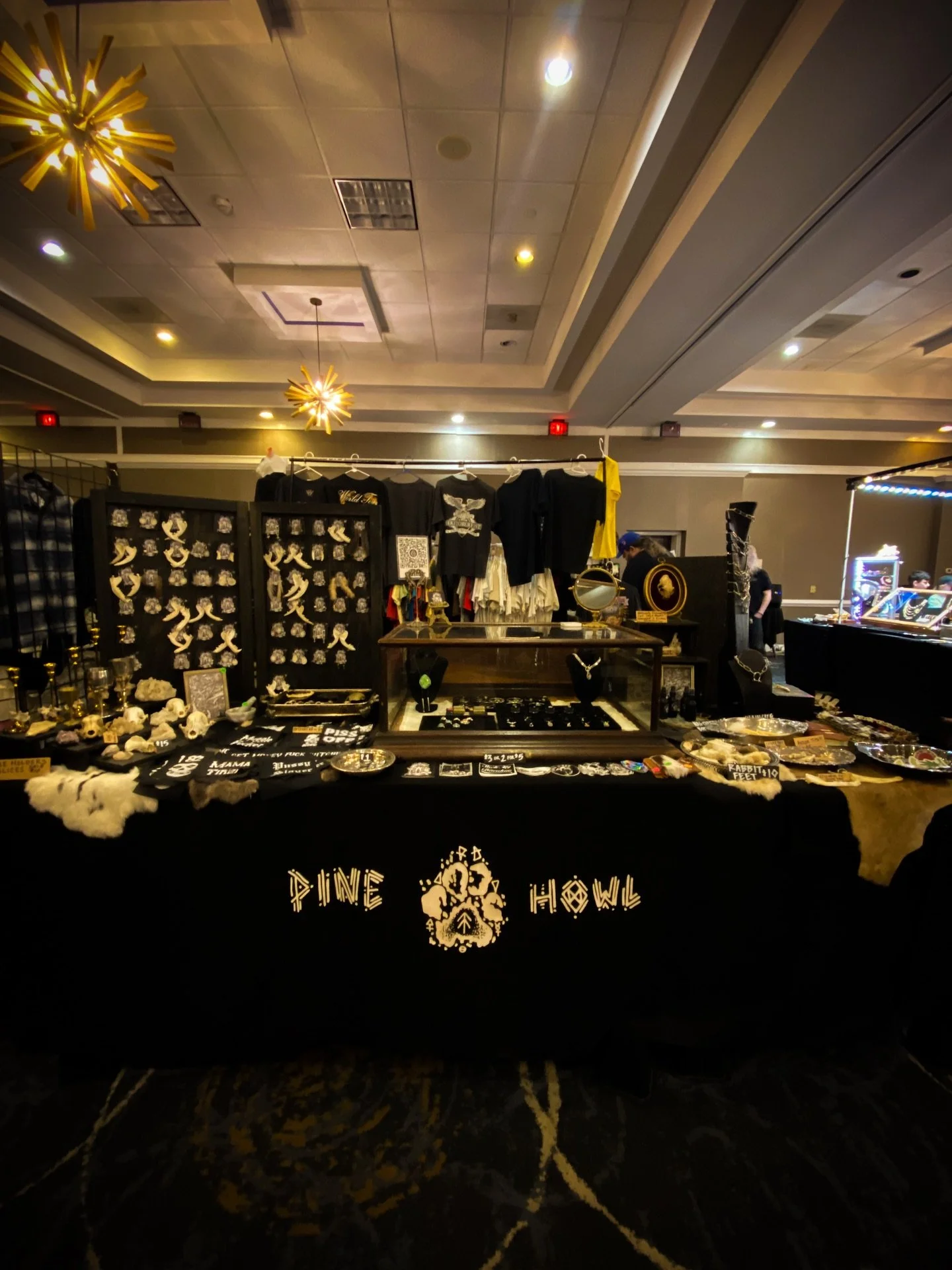 Set up in Augusta for the @se_punk_flea_market all weekend! 🖤

#sepfm #southeastpunkfleamarket #punkfleamarket #punkflea #punkrock