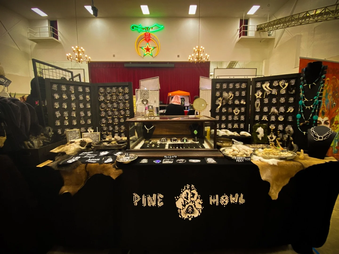 All set up at the @se_punk_flea_market in Atlanta! 🖤

#sepfm #southeastpunkfleamarket #atl #atlanta #punkflea