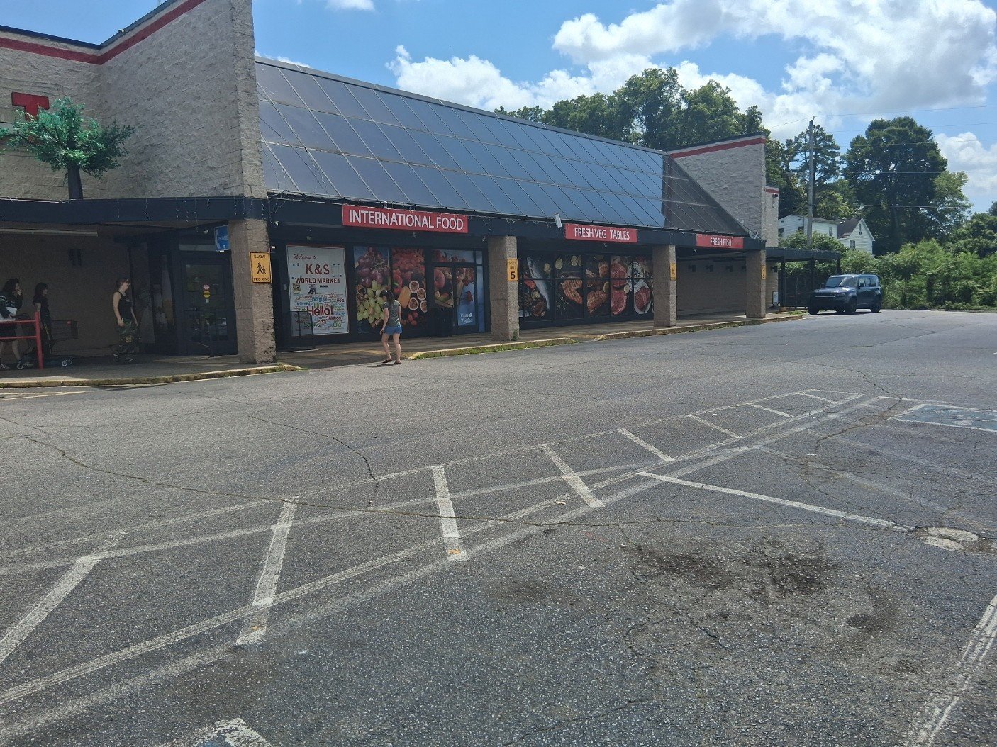 Classical San He Feng Shui Analysis Public Series: K&amp;S World Market 5861 Charlotte Pike Continued