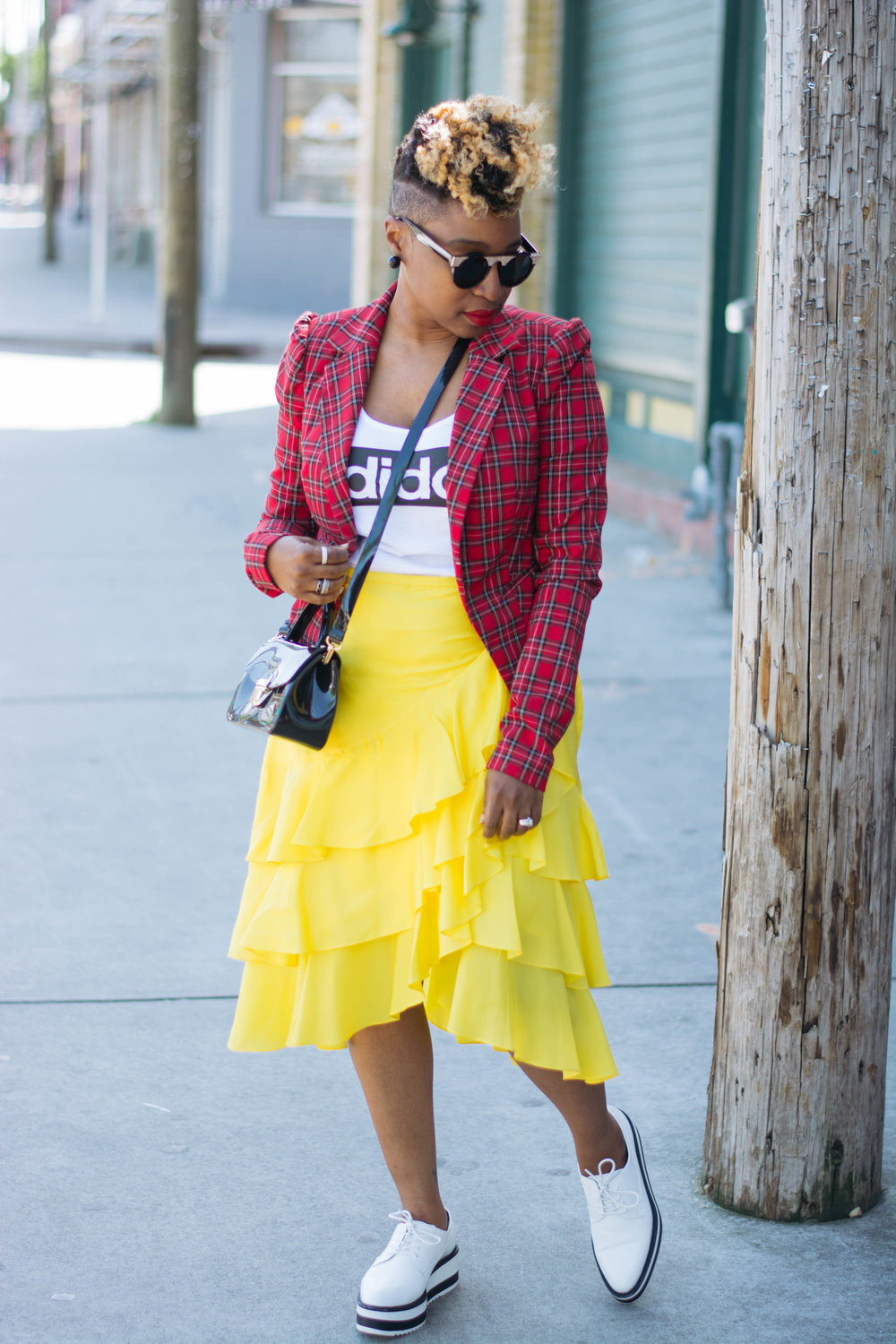 Yellow+skirt+street+style_2.jpg