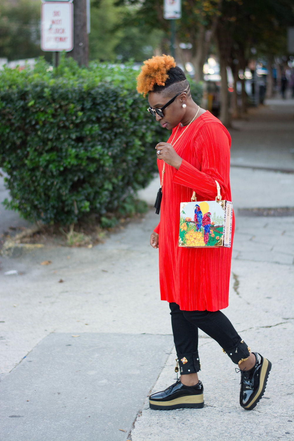 DIY How To Decorate A Pair Of Jeans — to