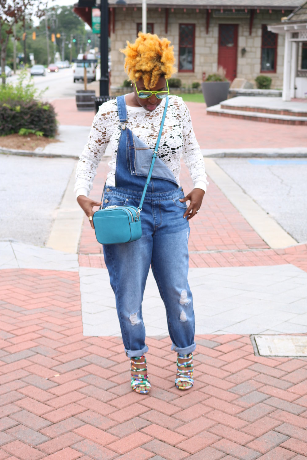 Overalls Street Style_7.jpg