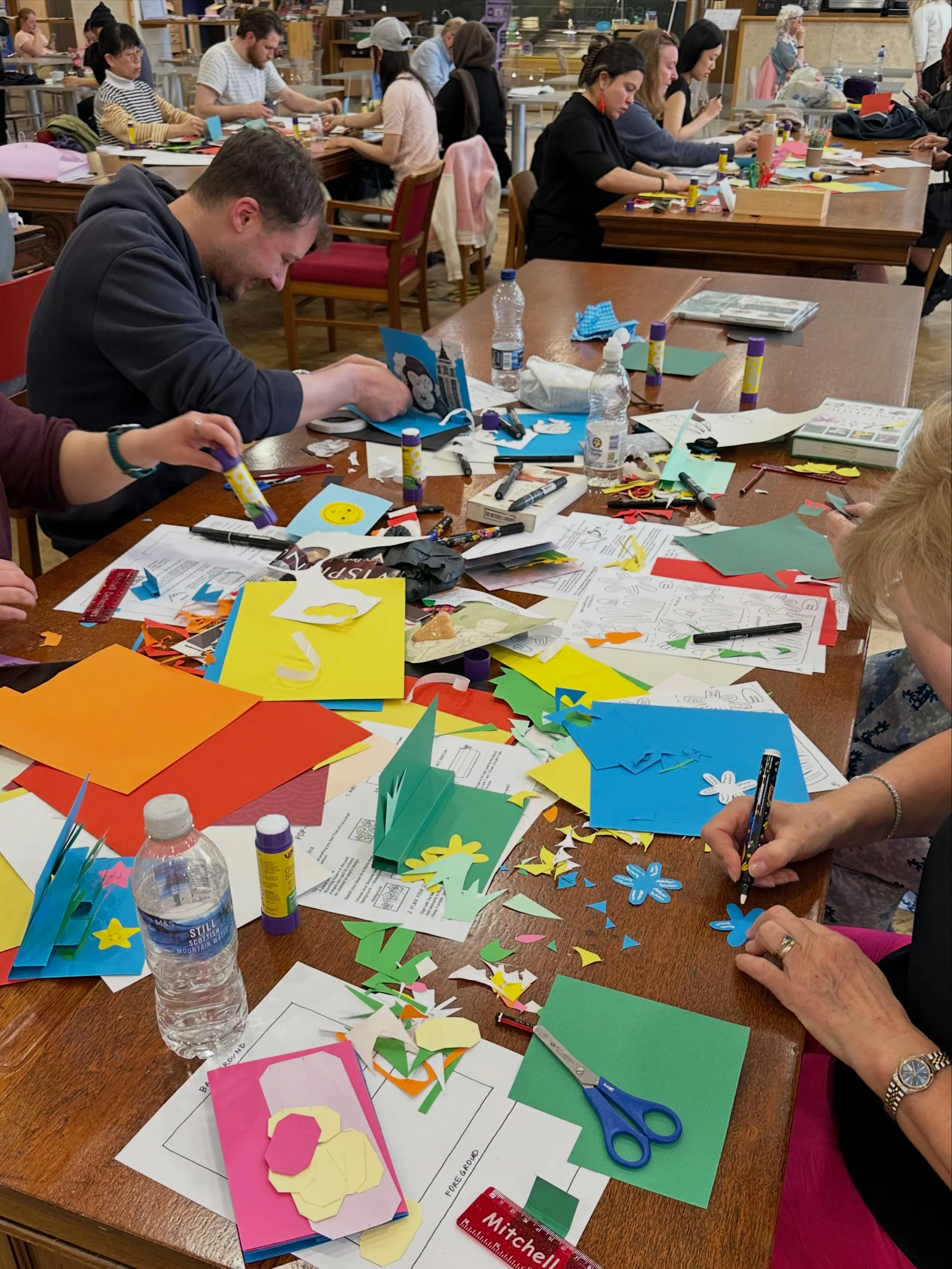 Thank you to everyone who came my pop-up workshops! So fun seeing all the three dimensional paper masterpieces being made in real time. Here are some pics! 

Thank you @glasgowlifelibraries for having me 🌷

#workshops #popups #craftworkshop #glasgow