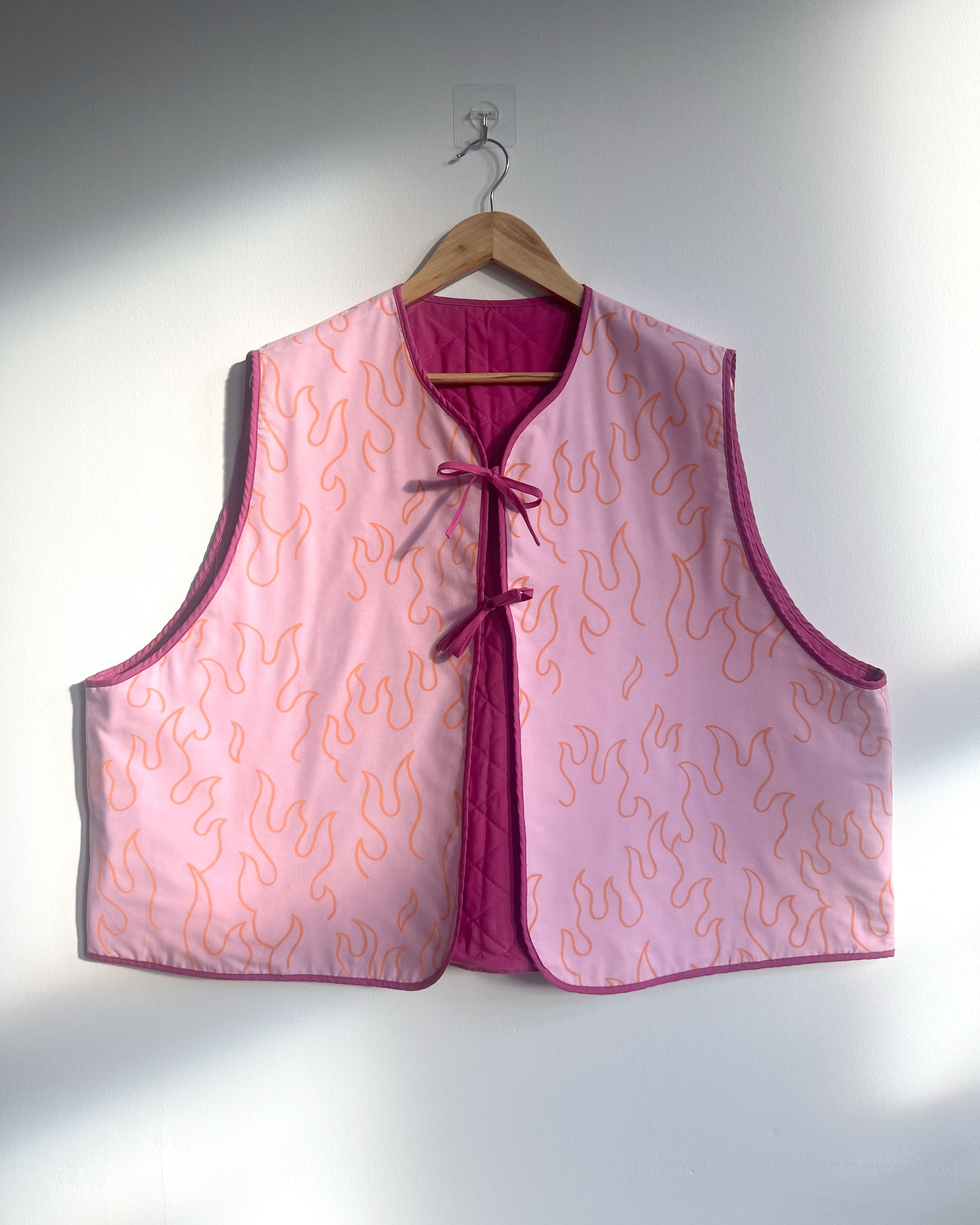 Printed-Jacket-'Inflammation'-Pattern-by-Jagoda-Sadowska,-Size-18-22.jpg