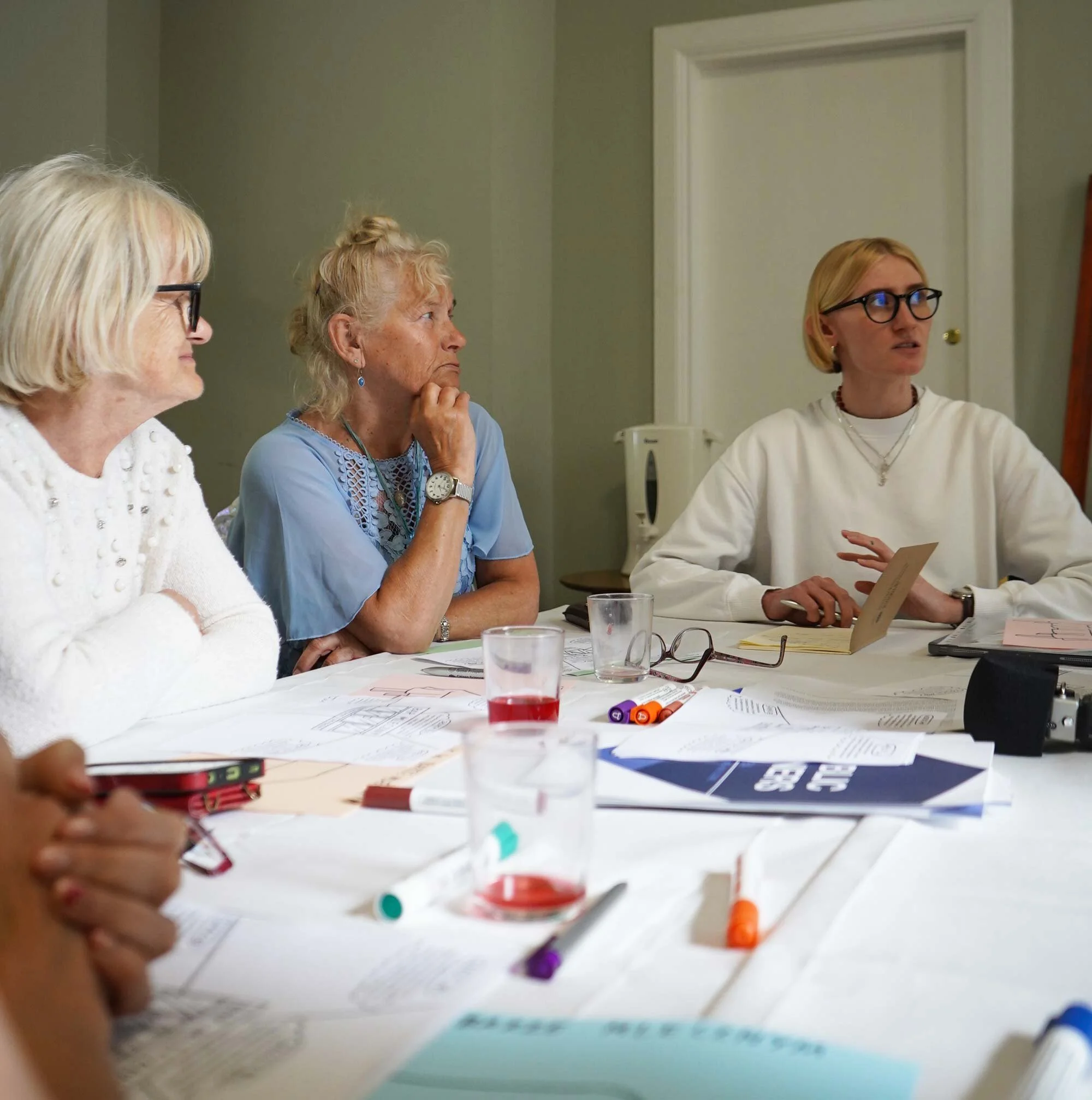 Participants during a senior art workshop in Glasgow. Classes led by the illustrator Jagoda Sadowska.