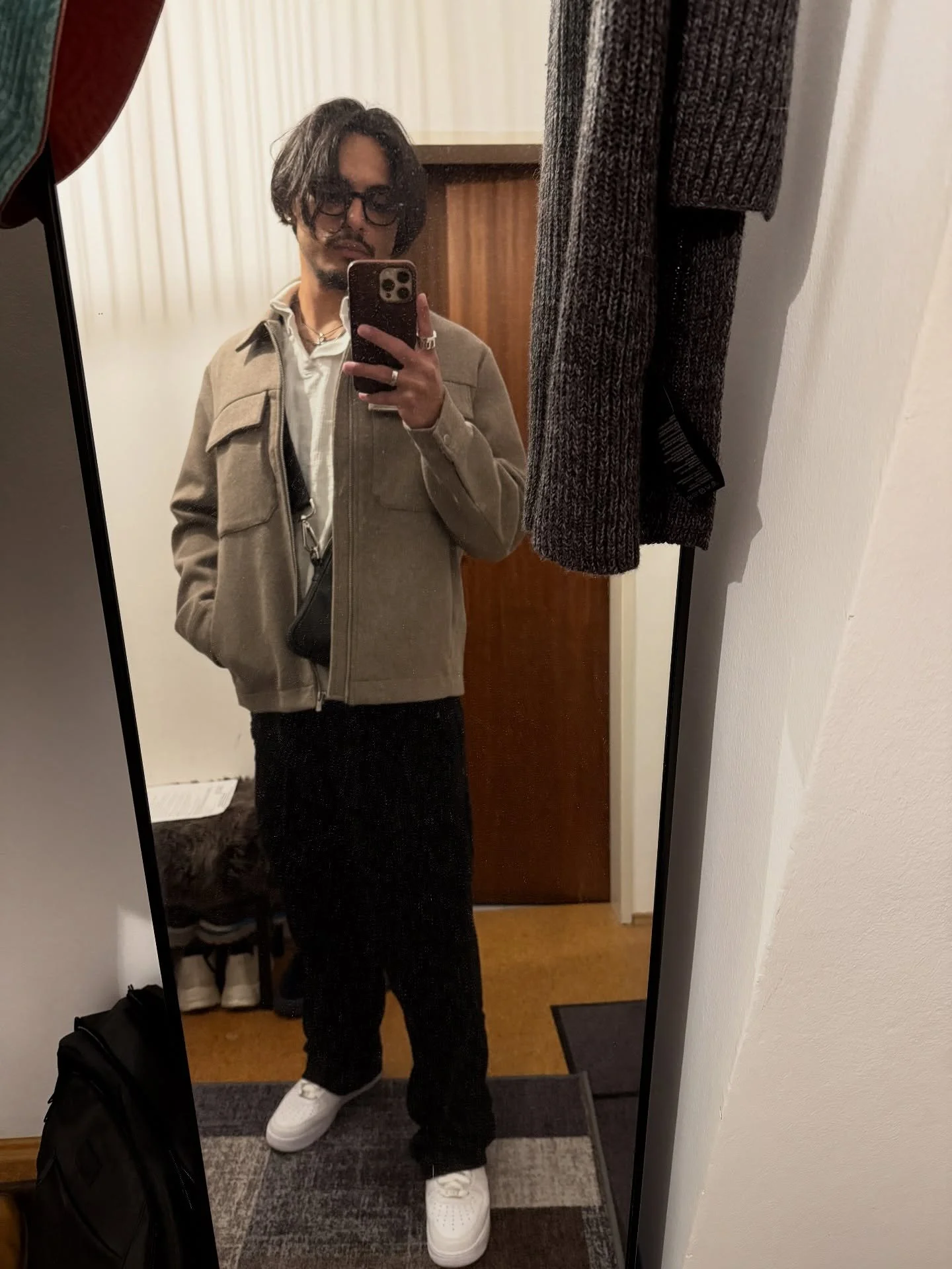 🎧 spiegelselfies &amp; food porn