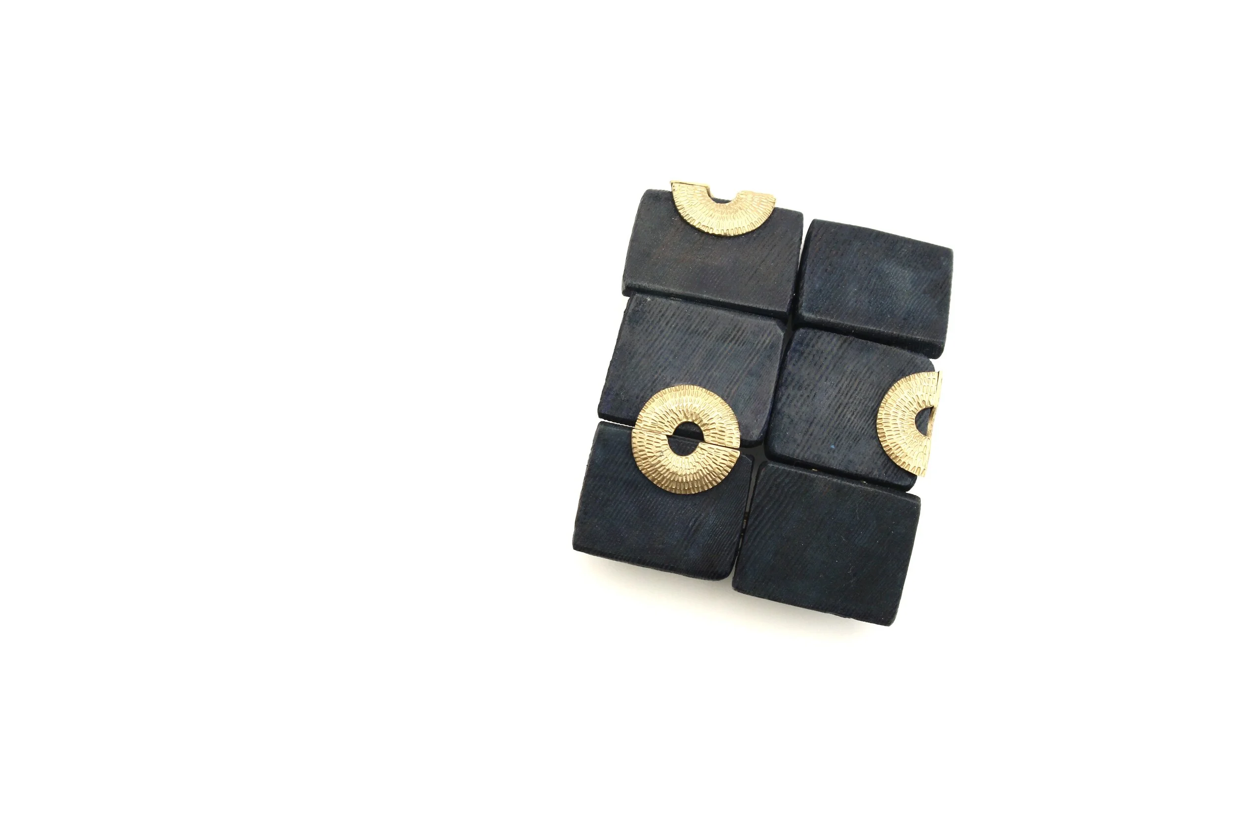 Sia Midnight Blue Brooch_8257.jpeg