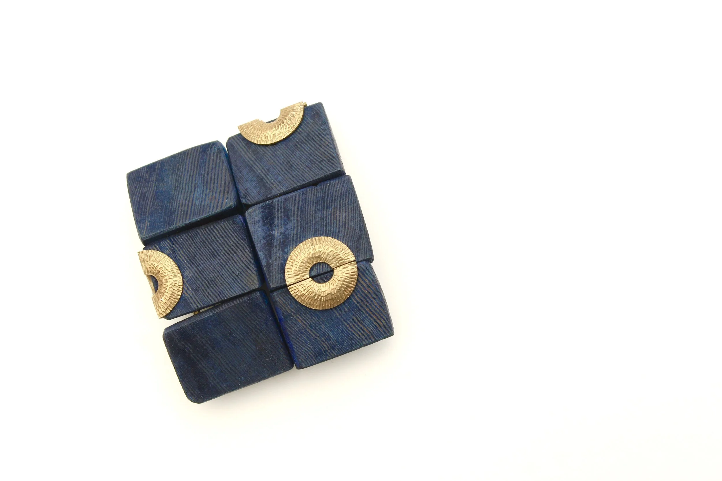 Sia Woad Brooch_8289.jpeg