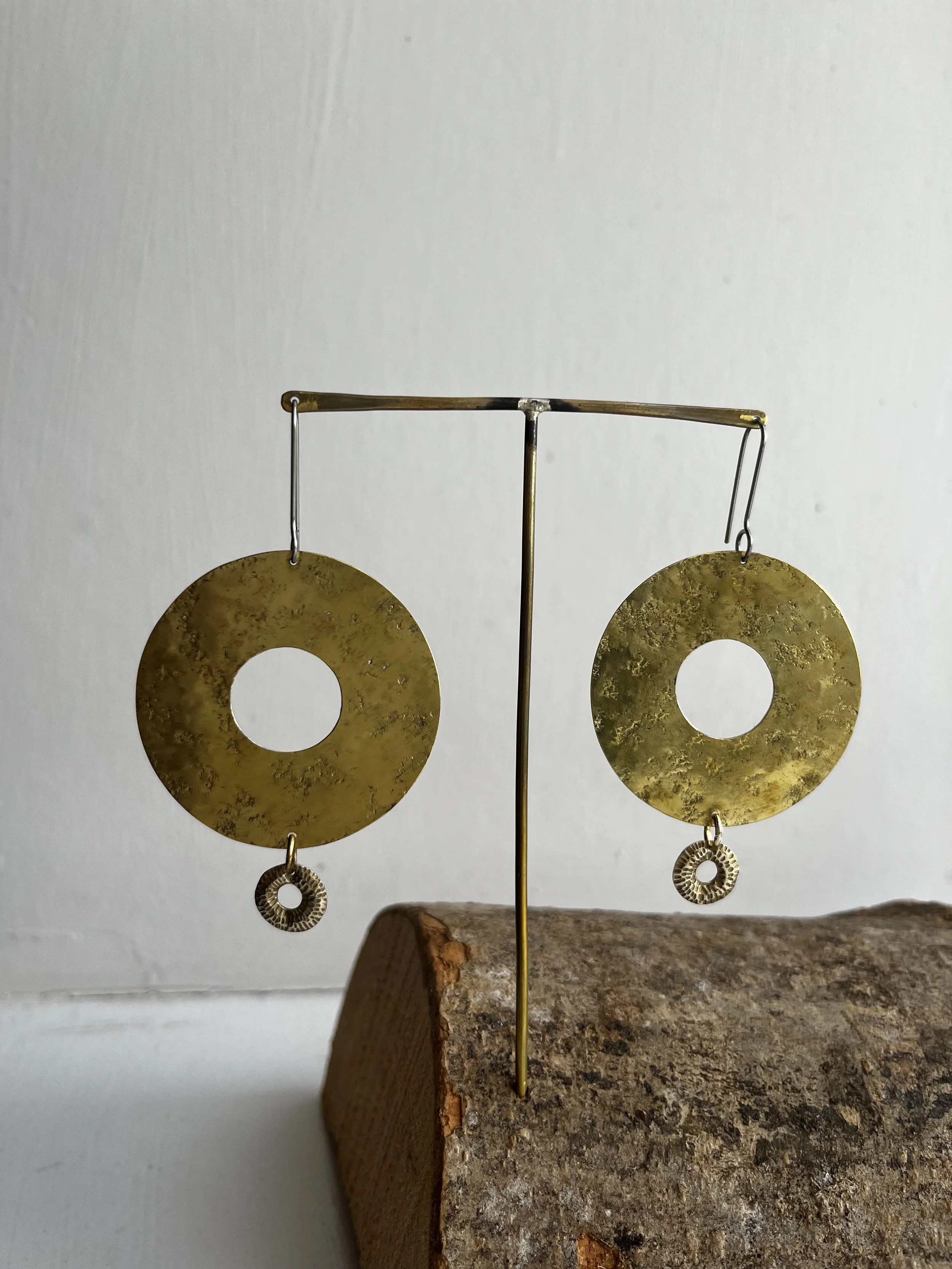 Dazzle 2026 Earrings_7047.jpeg