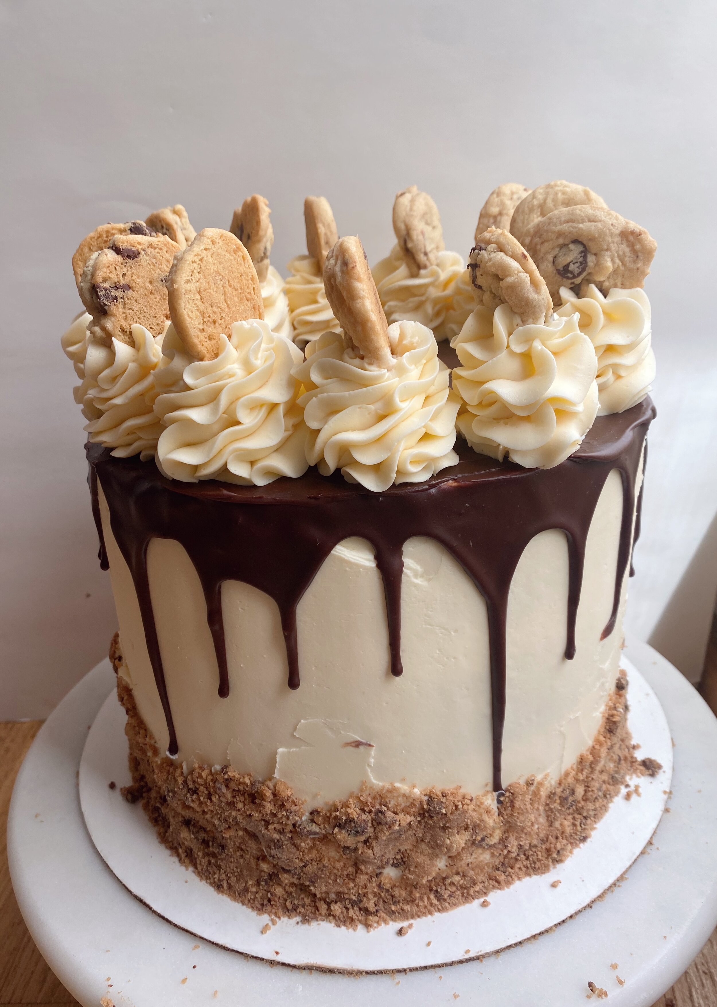 Cookie dough cake
