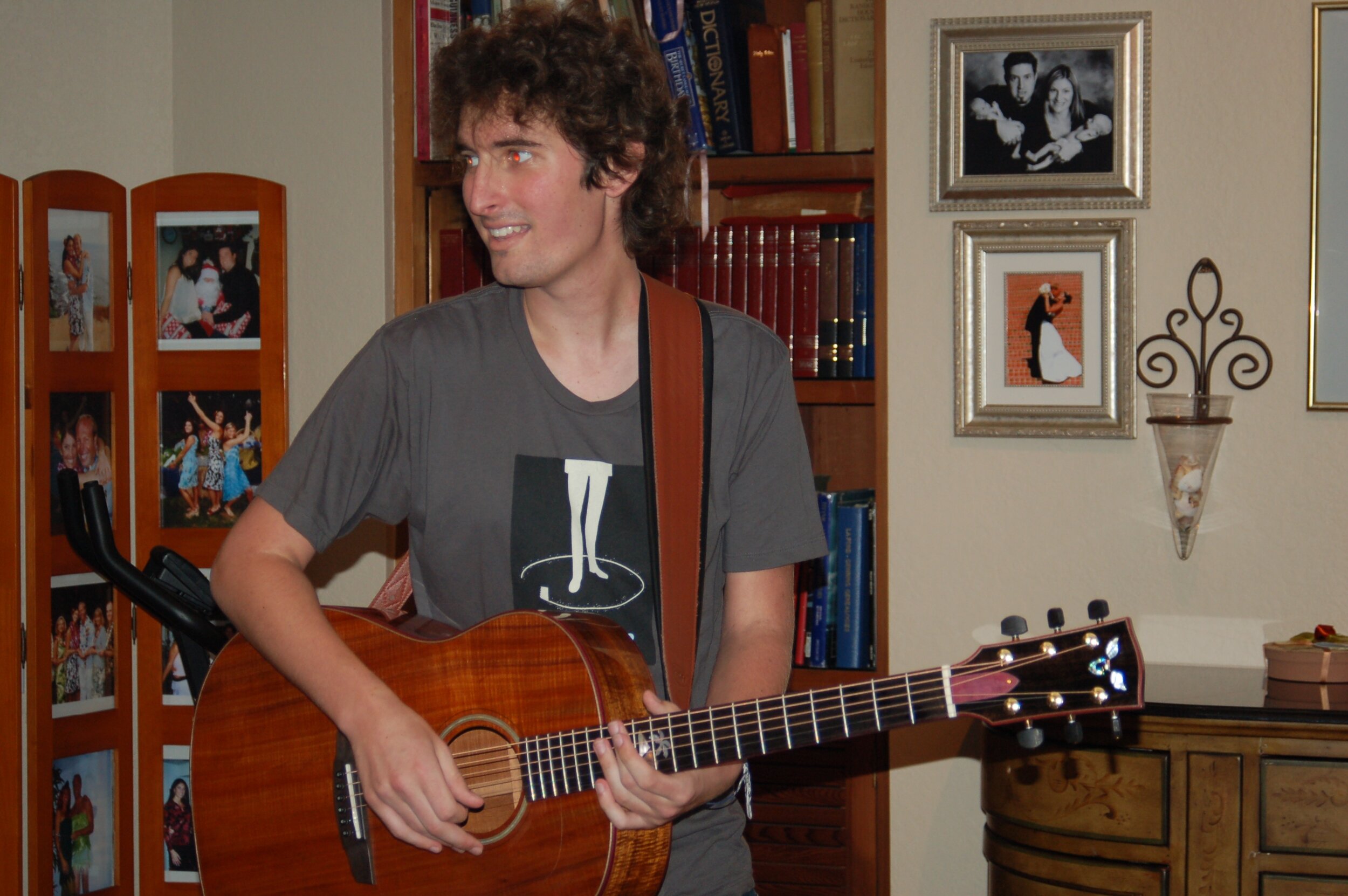 2007-9-Danny at Dibos.JPG