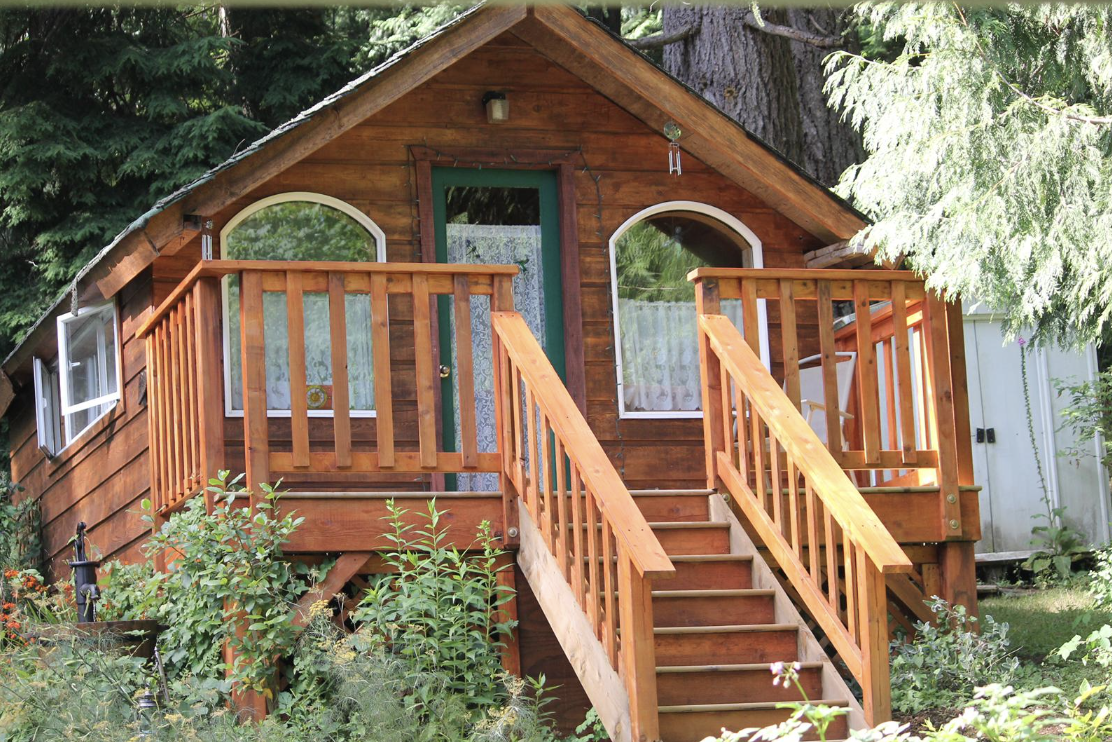 xenia garden cottage.png