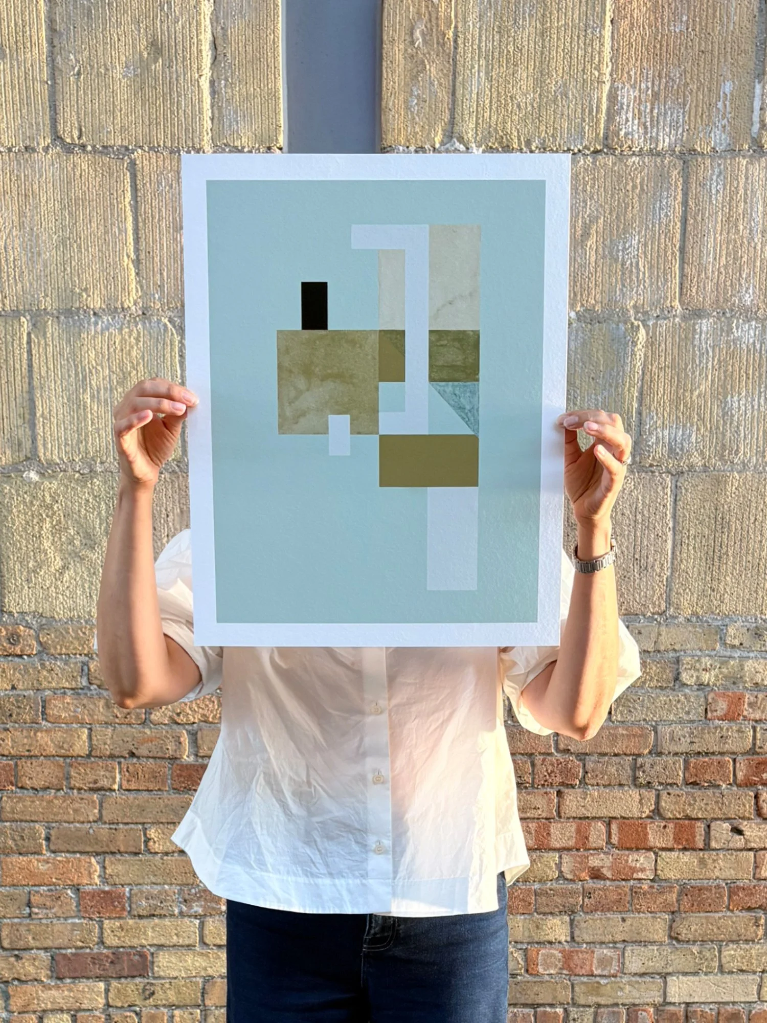 Rento Talvi 03_Model Holding 1_2000.jpg