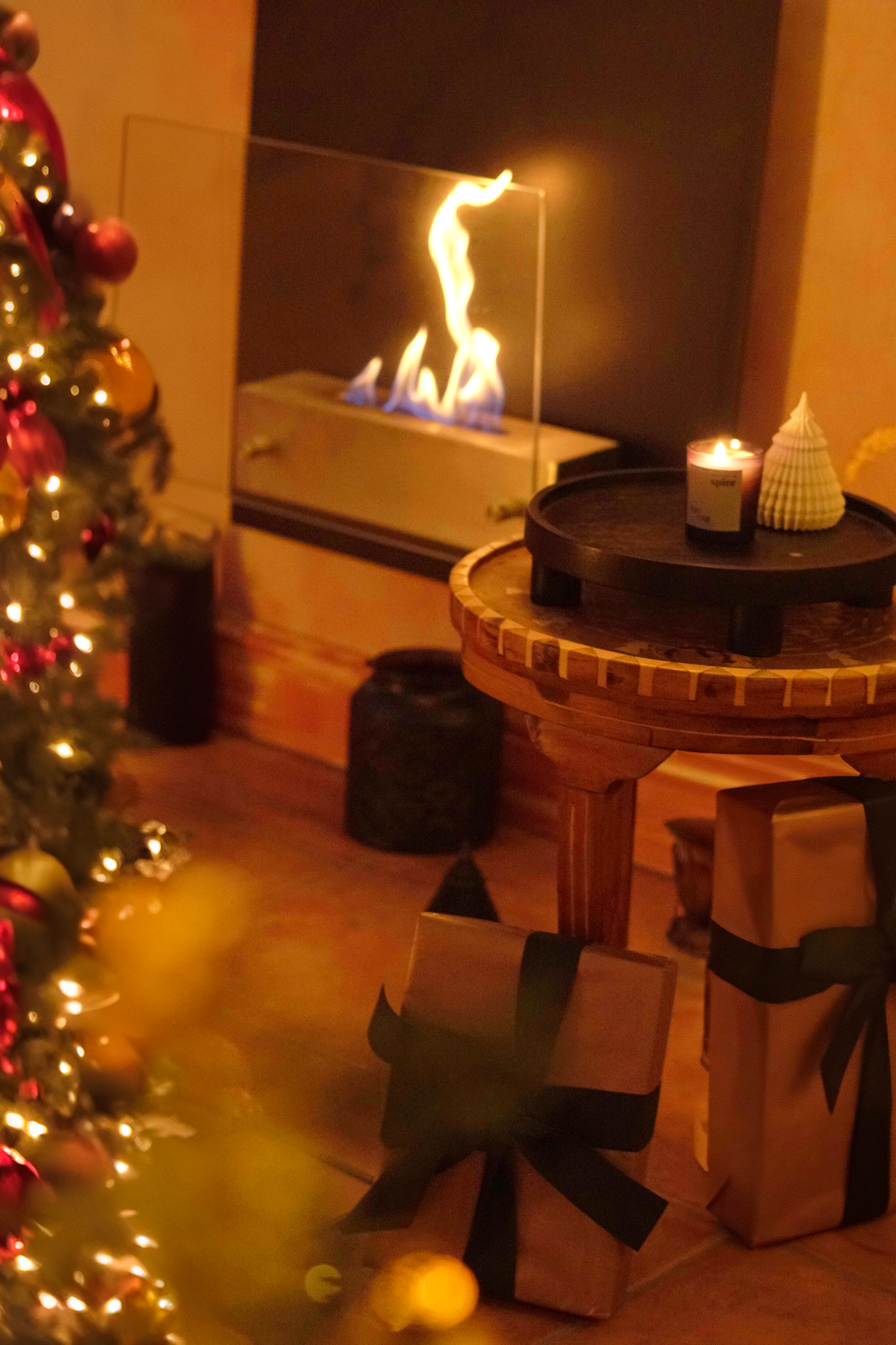 Gift wrapping cover 2.png