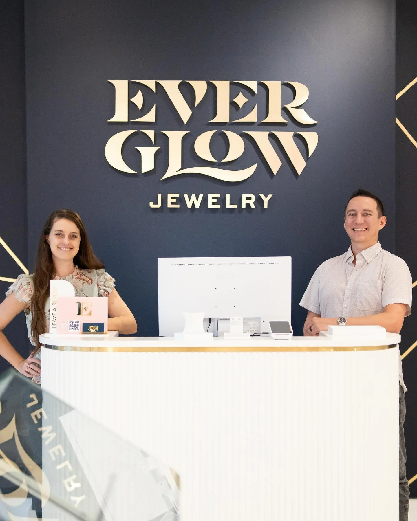A very, very&nbsp;happy First Birthday 🥳 to my friends and clients @everglowtampa ! One of my great joys as a brand designer is not only witnessing my clients&rsquo; success, but watching them take their brand and absolutely run with it. 

When we w