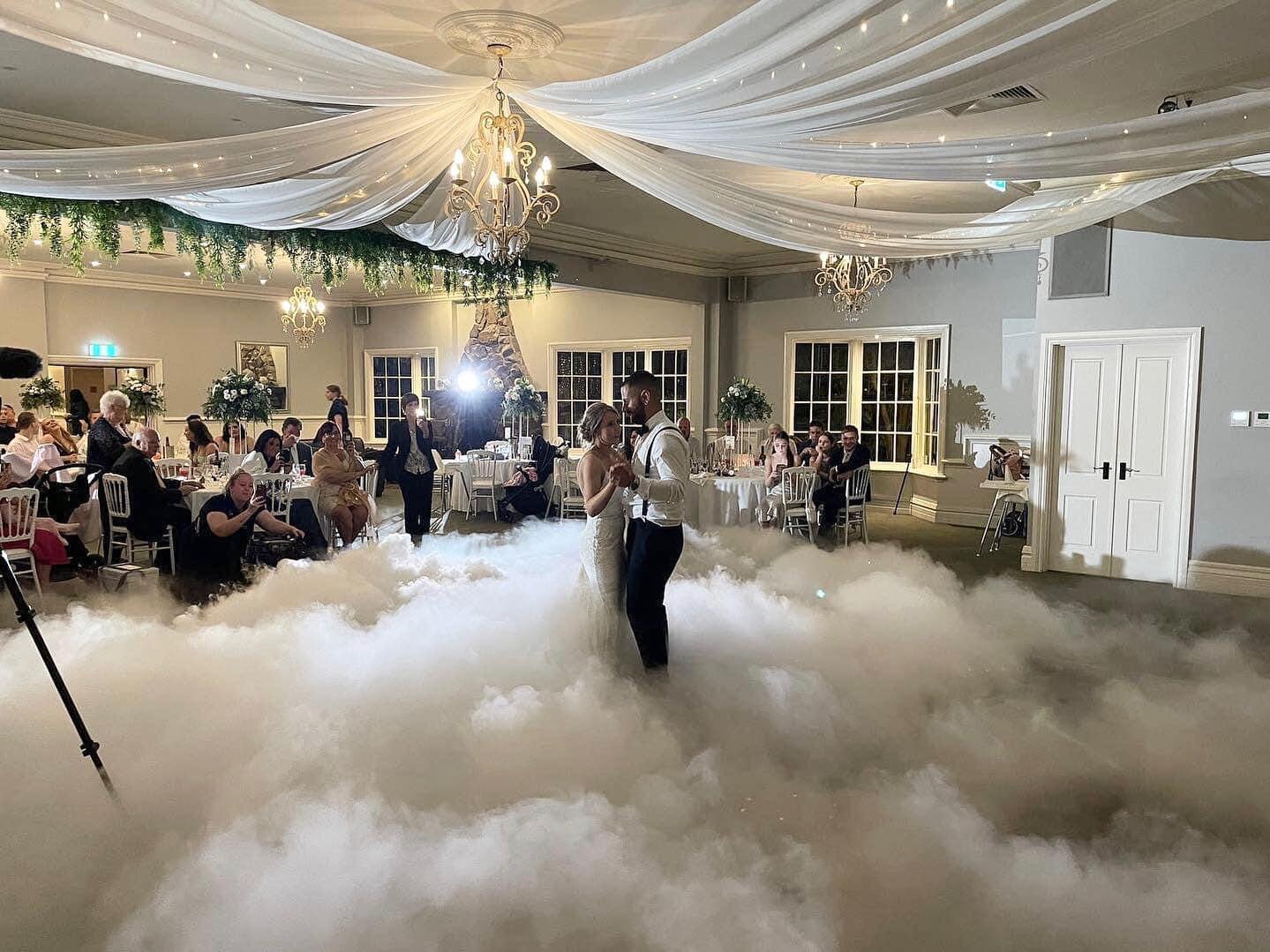 Been so busy with weddings nearly 7 day a week due to covid postponements that we have barely even had a chance to post anything! 😅

These two last night were a ball of fun 🎶

Dry ice by @theeventhiregirl ❄️