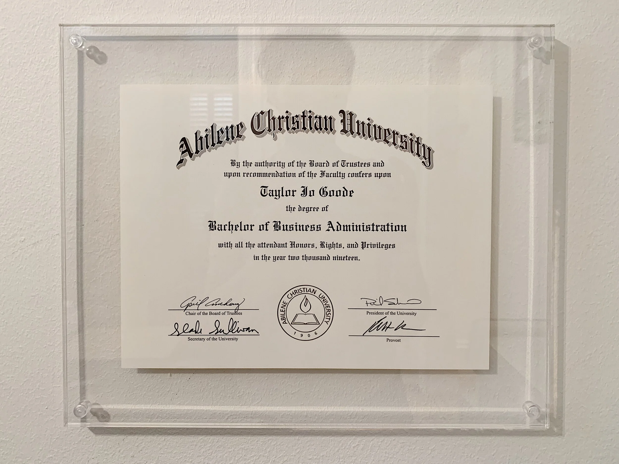 Straight Cut Frame Diploma