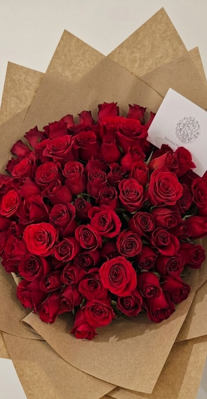 cienrosas.png