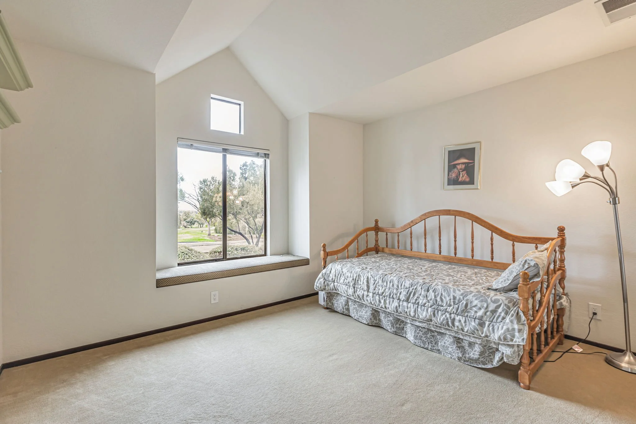 24-web-or-mls-7510-deveron-ct.jpg
