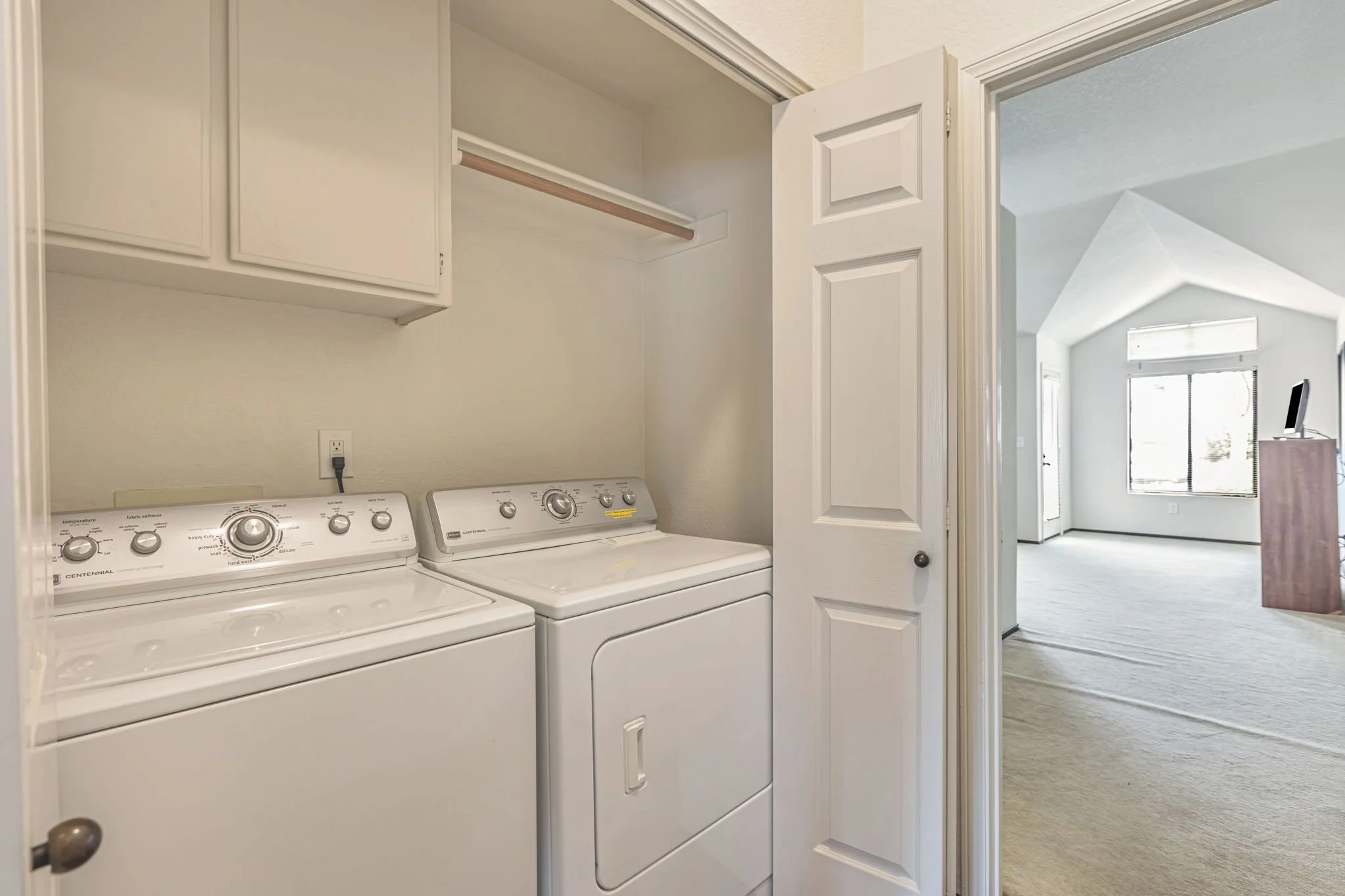 36-web-or-mls-7510-deveron-ct.jpg