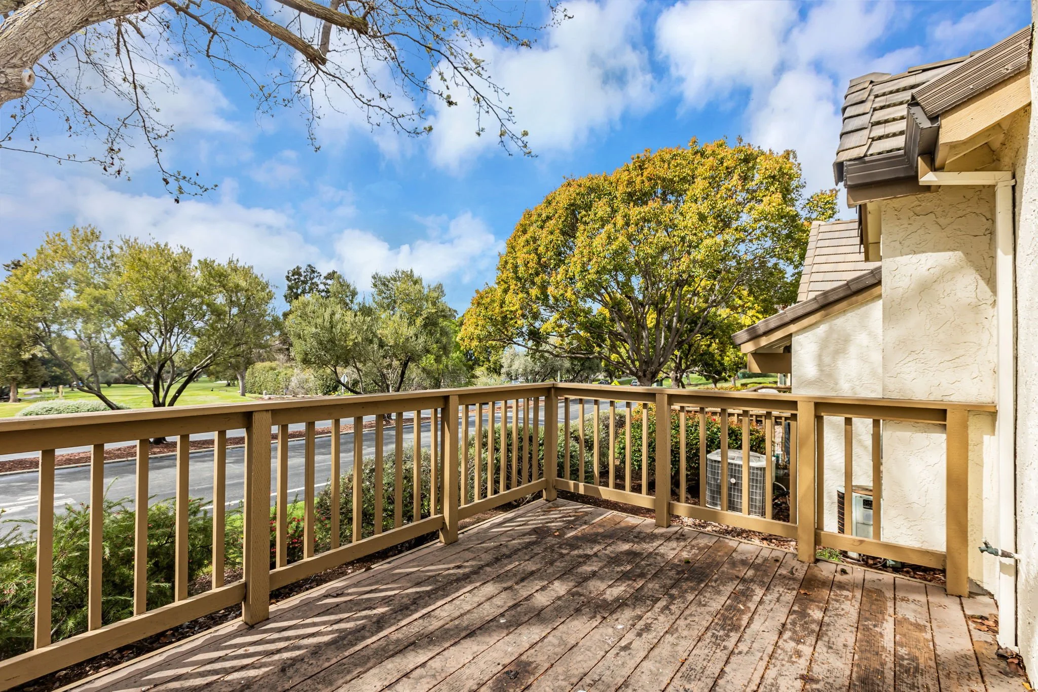 42-web-or-mls-7510-deveron-ct.jpg