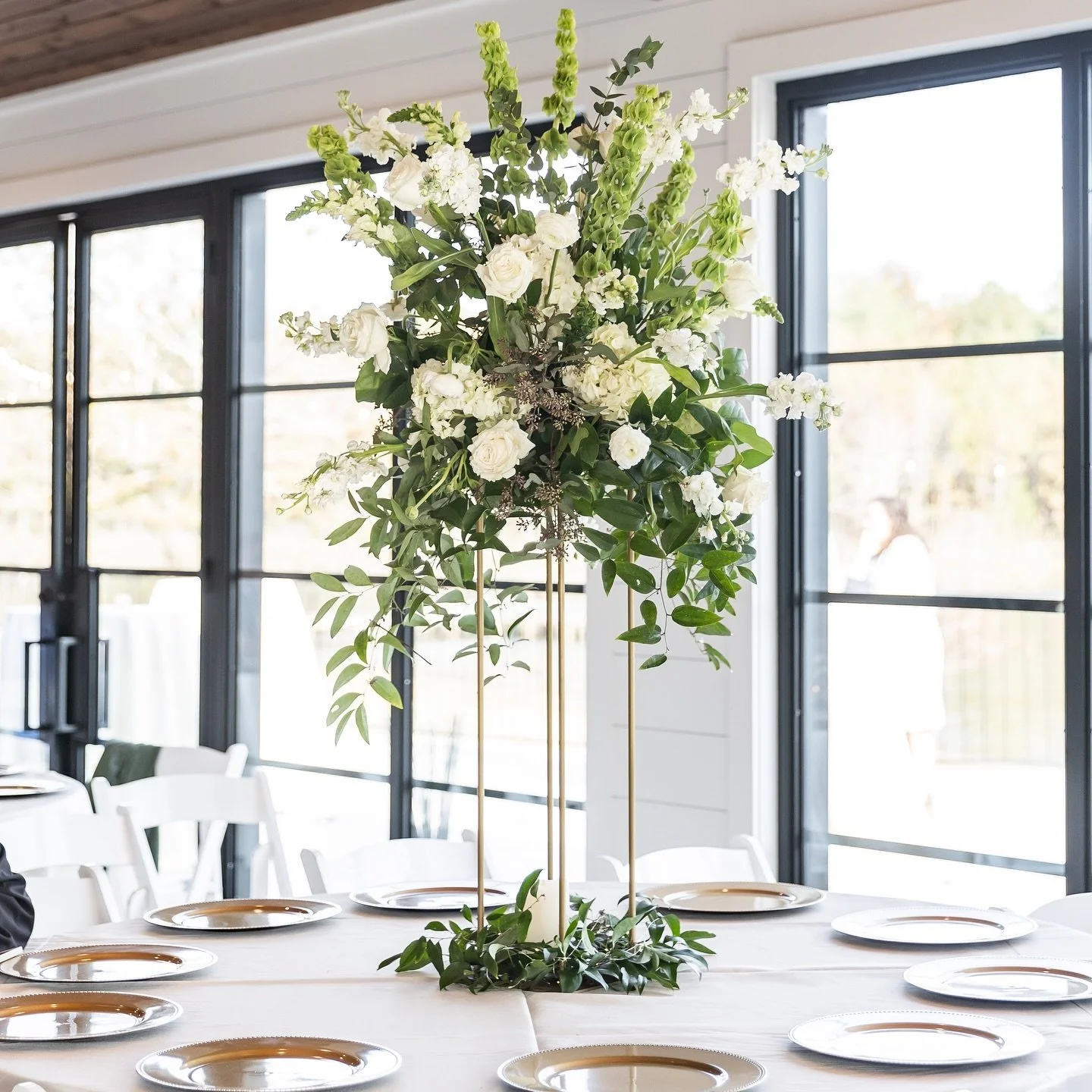 Be our guest🥂

Photographer: @peytonnealphotography