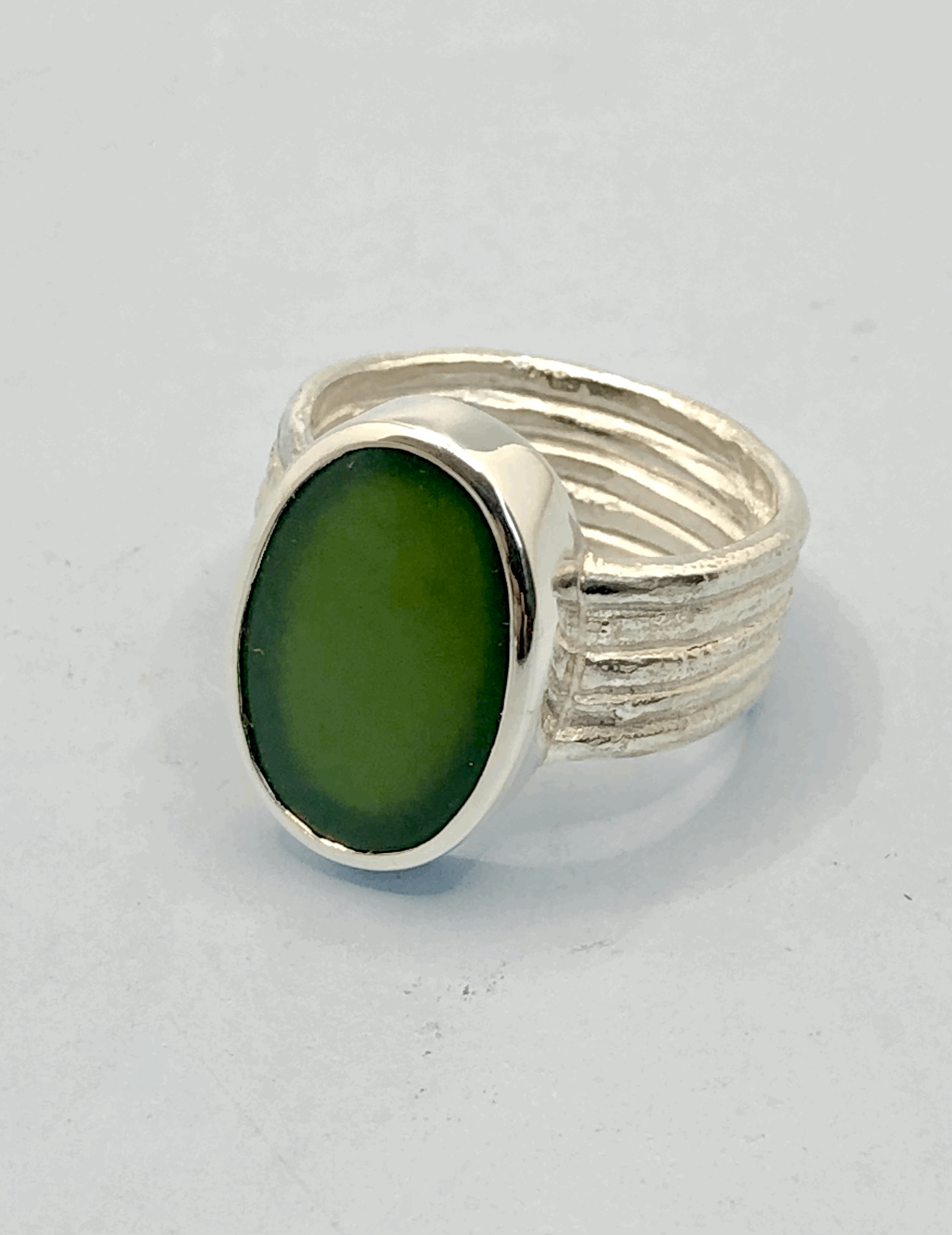 Pounamu wire ring