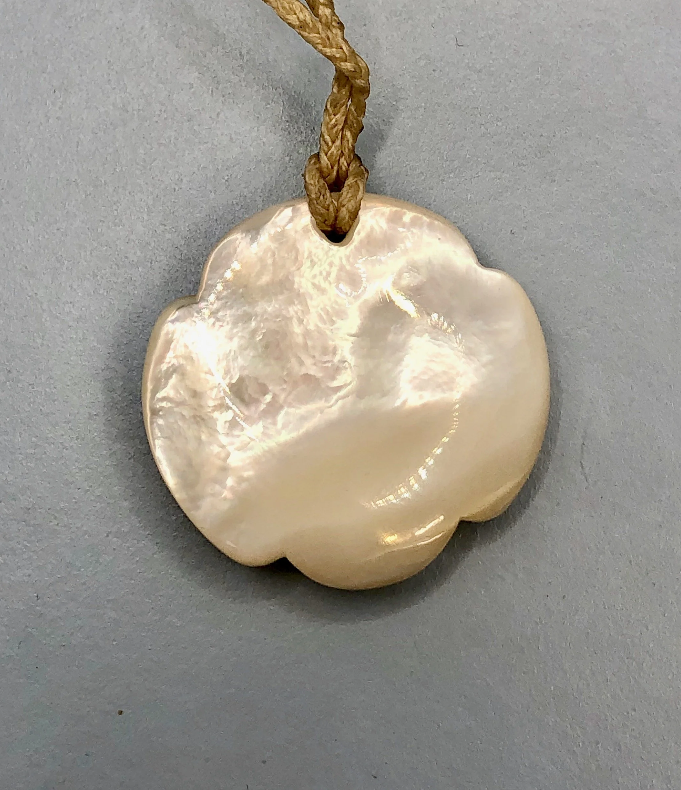 Reverse side of the mother of pearl pendant