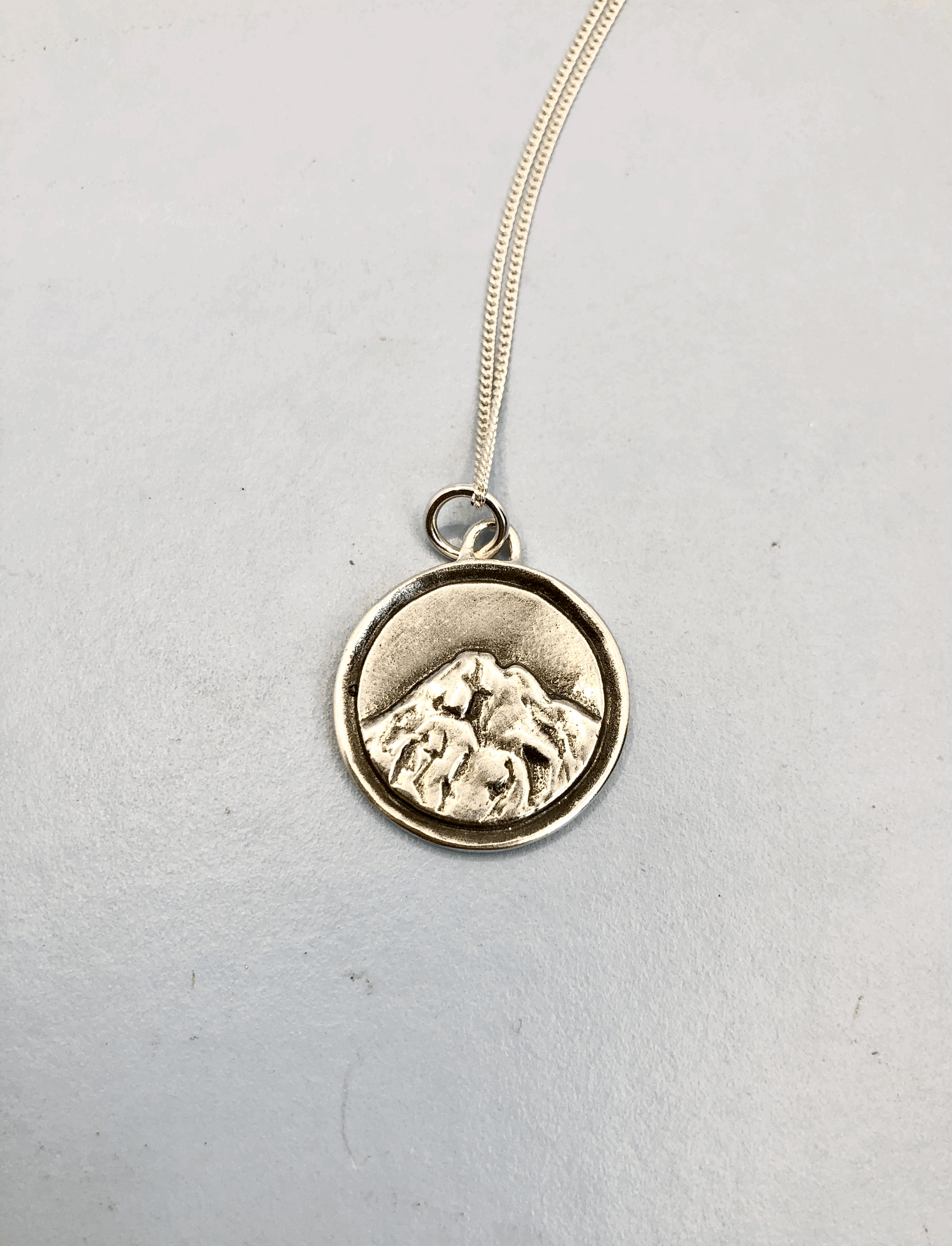 Taranaki Maunga Medallion