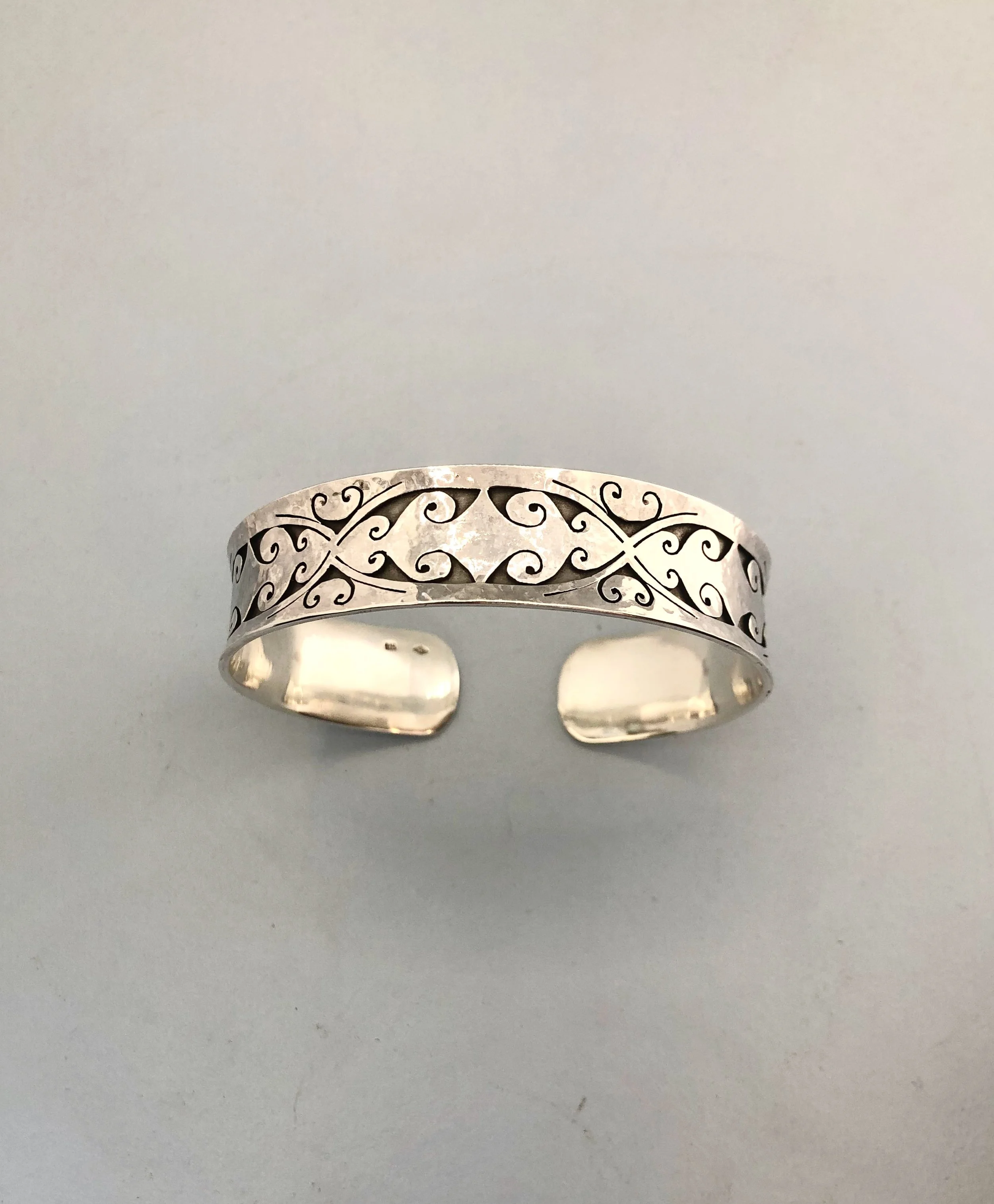 Kowhaiwhai Pattern Sterling Silver Cuff Bangle