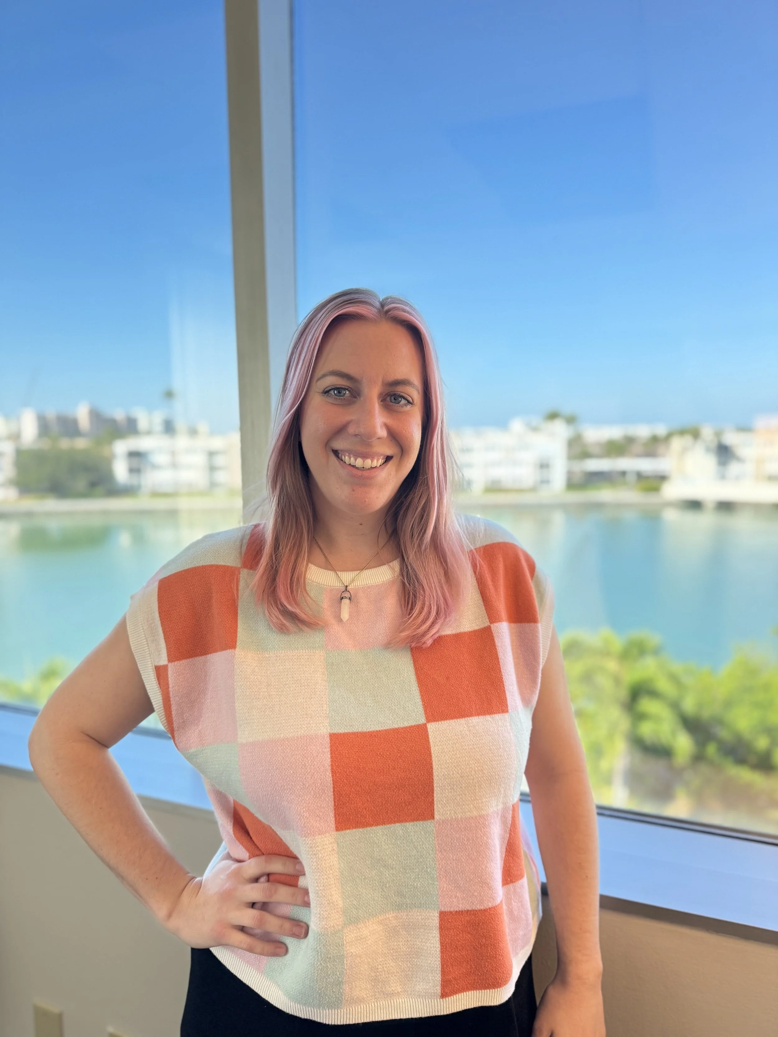 headshot of sophia moenssens a queer therapist in st petersburg fl at sunshine city counseling