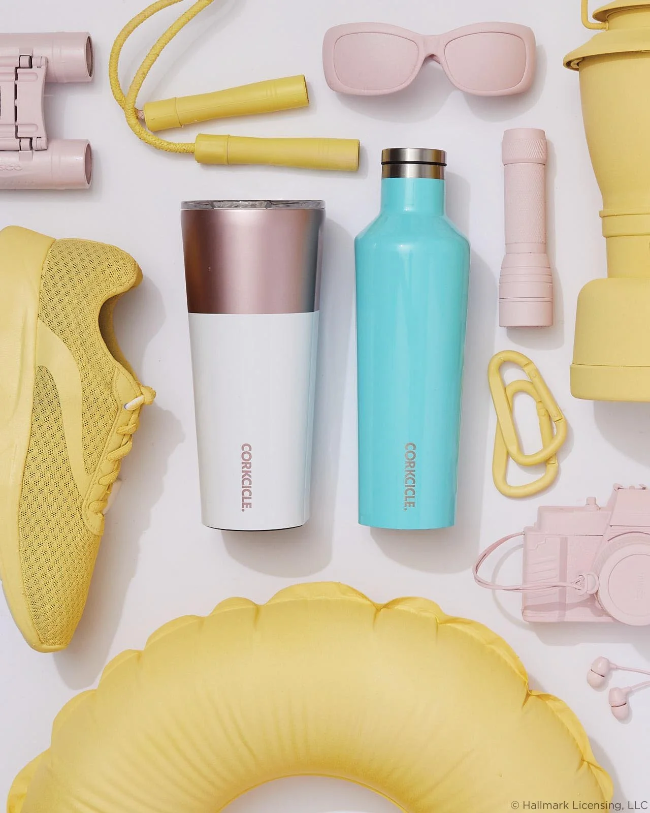 Styled by Cindy Moody   |   Art Direction Shelley Knapp