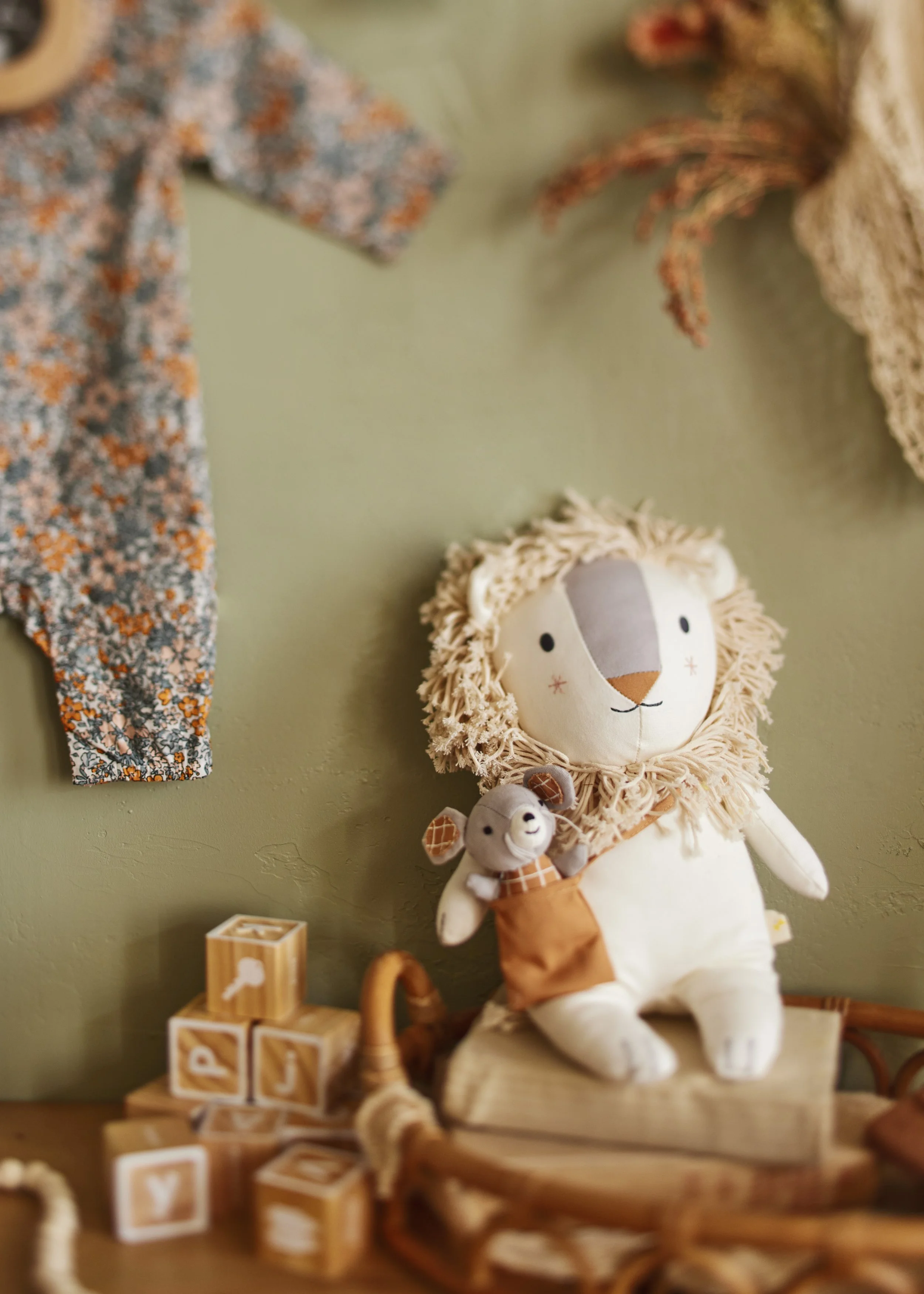 Styled by Jenn Bohatyritz   |   Art Direction Danielle Mousley