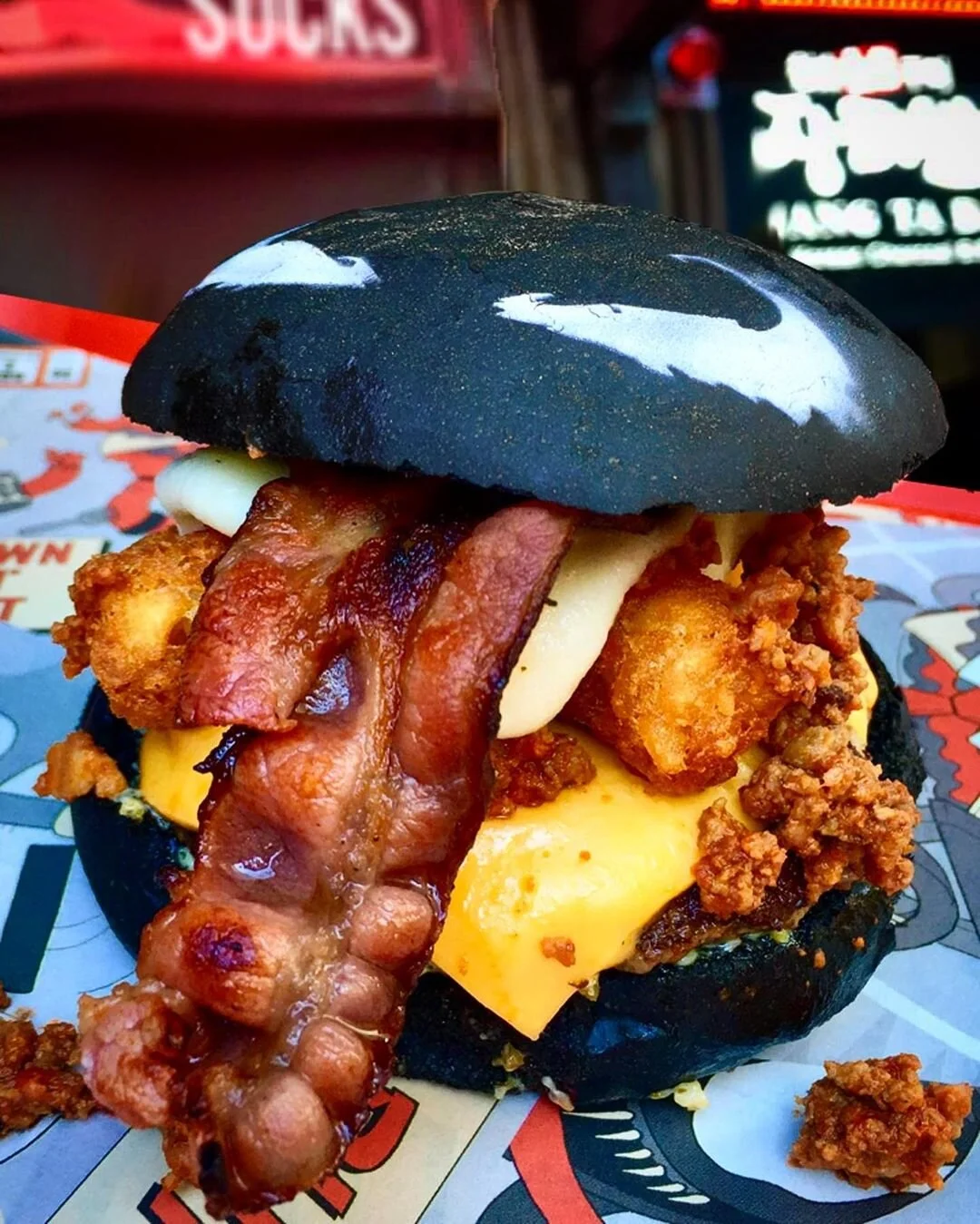Venom-Burger by the Name-less Bar, Sydney