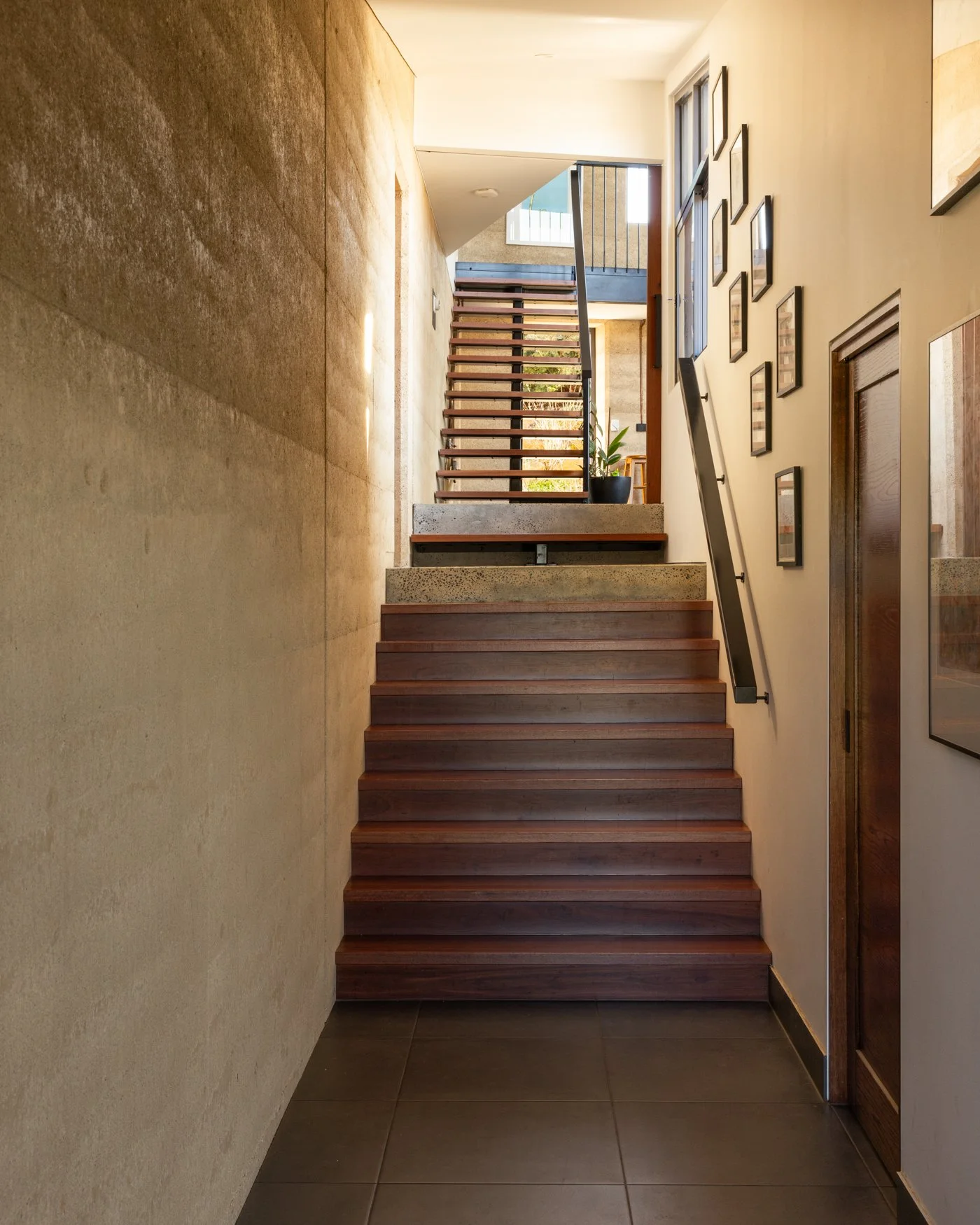 Nerim House-Charlie-Kinross-LR-2168.jpg