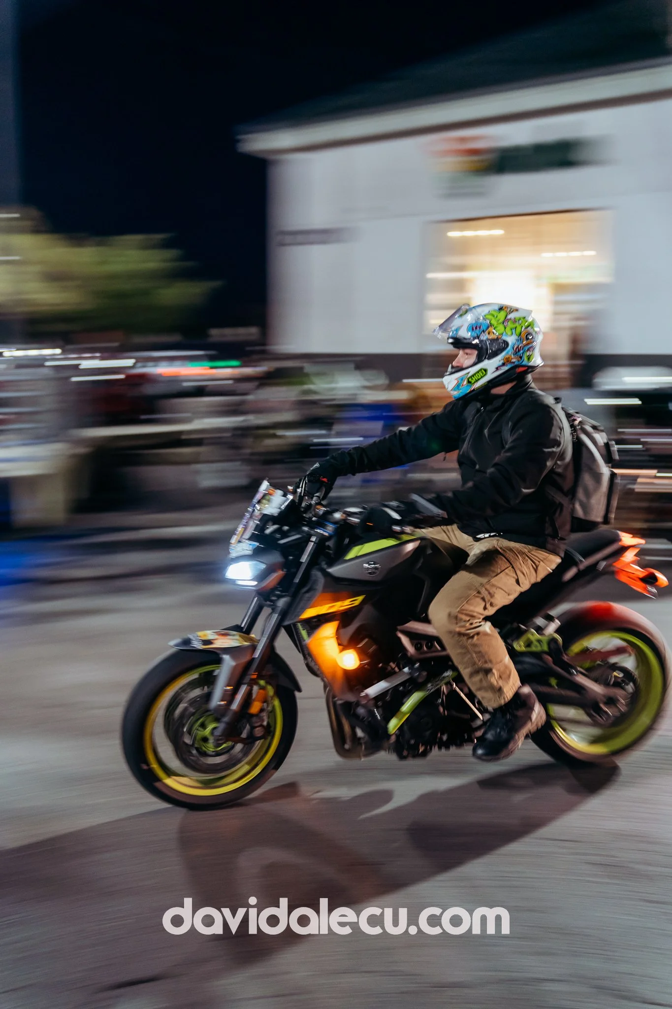 bikenite-200.jpg