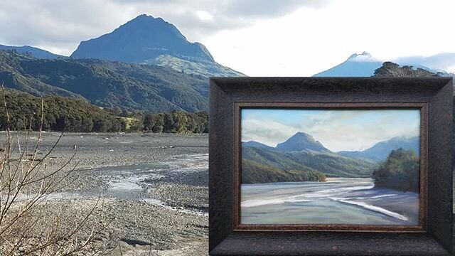 The finished painting, painted on location and finished in the studio. And I've made a short timelapse - thats over on my YouTube, search my name or link in my bio.
🎨🎨🎨
Tapuaeroa River 200x300
.
.
.
#nzartist #artistoninstagram #oilpainting #allap